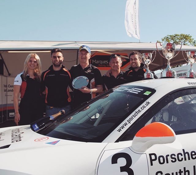 Great team effort at Oulton Park last weekend with @esmee_hawkey showing great pace to take her first PRO-AM win in @porsche Carrera Cup overtaking 7 cars and taking fastest lap 💪🏼🏁☝🏼
&mdash;&mdash;&mdash;&mdash;&mdash;&mdash;&mdash;&mdash;&mdash