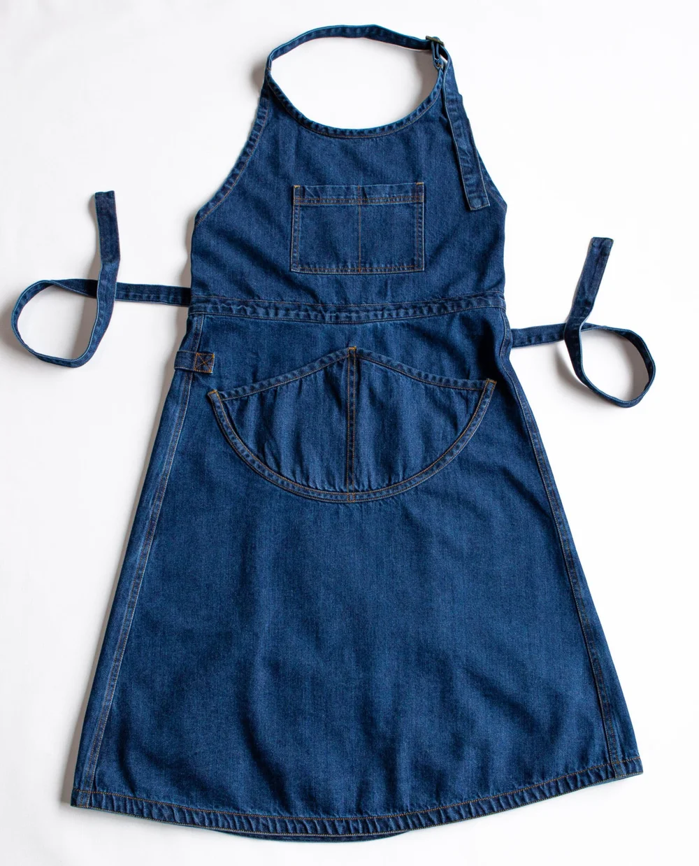 Farm Apron Dress / Indigo Denim  tove | sustainable fashion