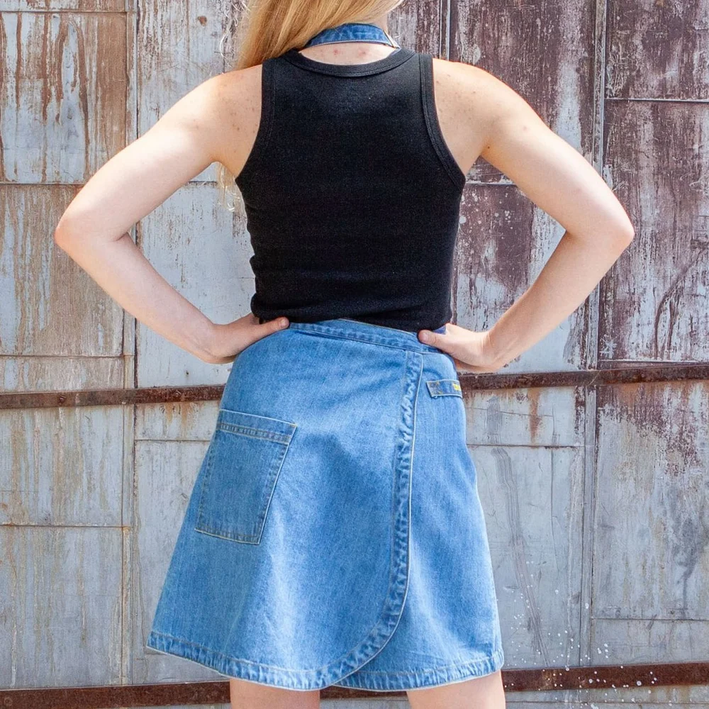 Trade Apron Dress / Light Denim  tove | sustainable fashion