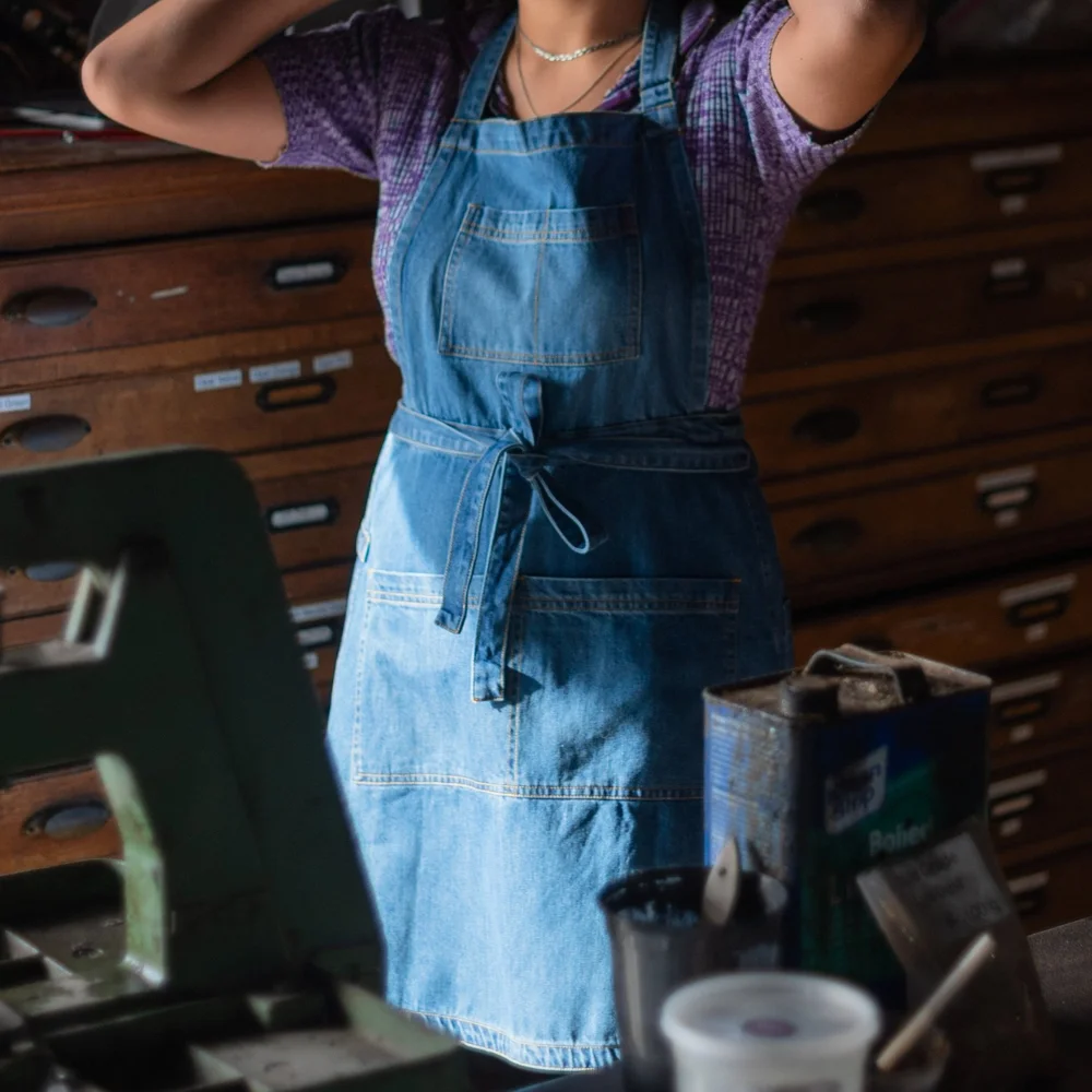 Trade Apron Dress / Light Denim tove | sustainable fashion Trade Apron Dress / Light Denim tove | sustainable fashion