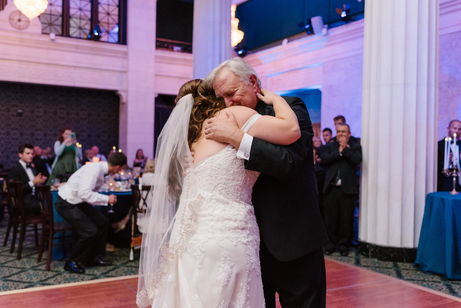 grand-rapids-michigan-wedding-photographer-70.jpg