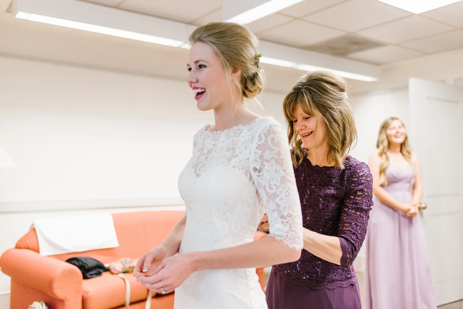 bloomington-Illinois-Wesleyan University-wedding-photographer (45).jpg