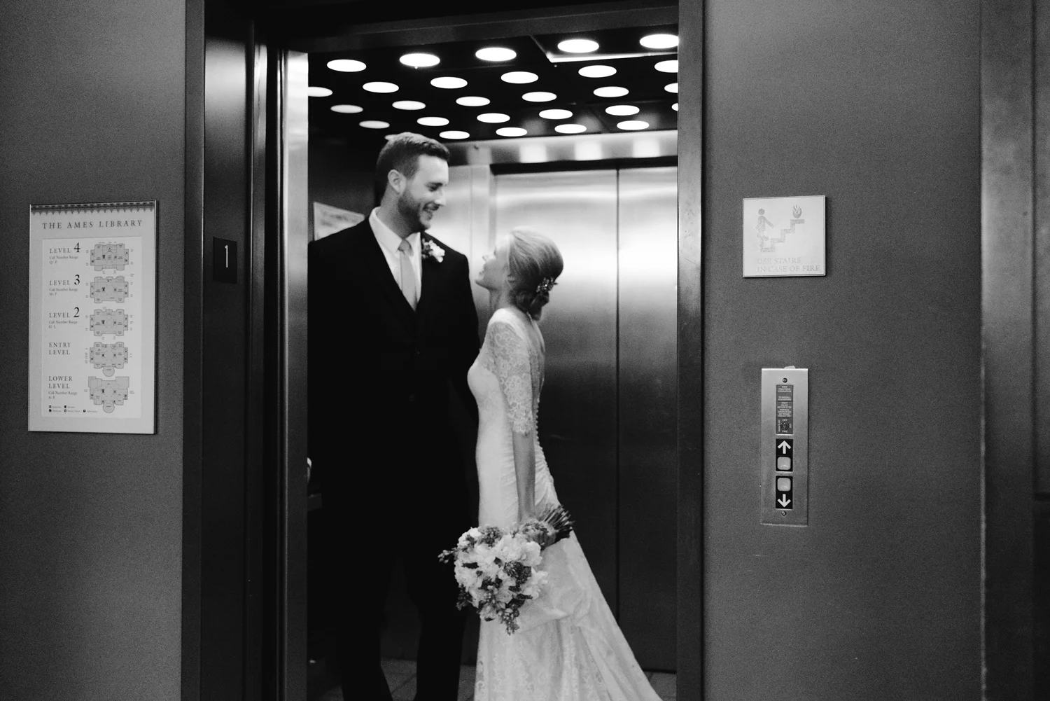 bloomington-Illinois-Wesleyan University-wedding-photographer (593).jpg
