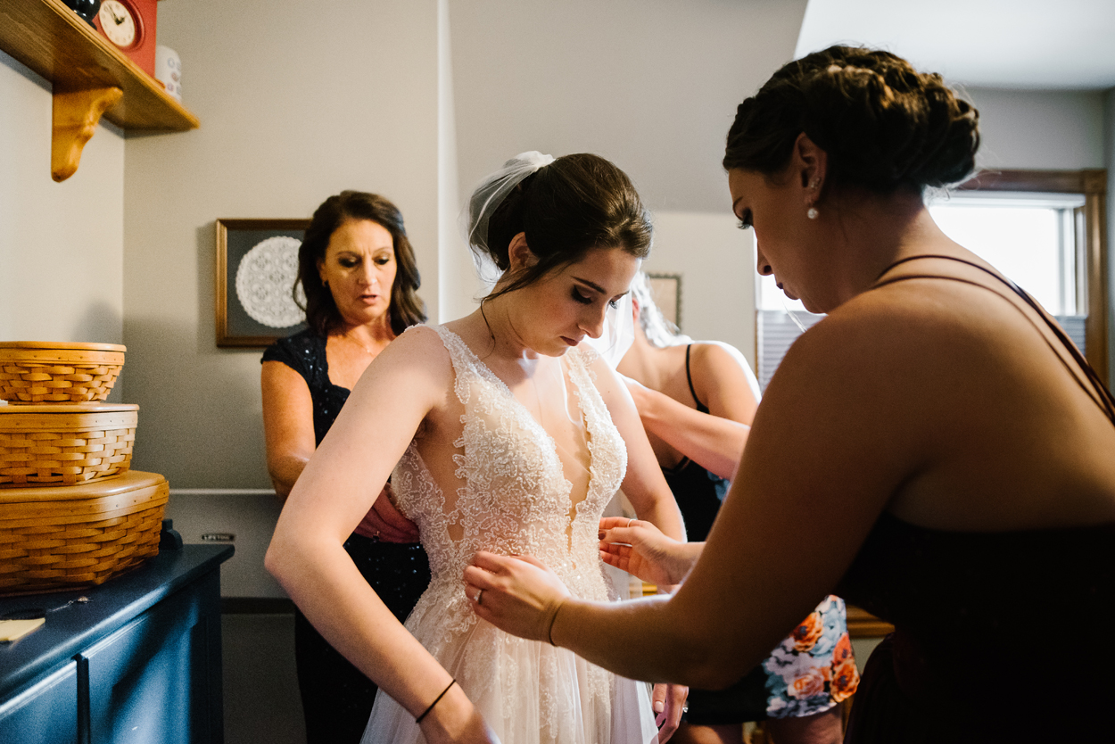 Detroit-Michigan-Backyard-Wedding-Sydney-Marie (14).jpg