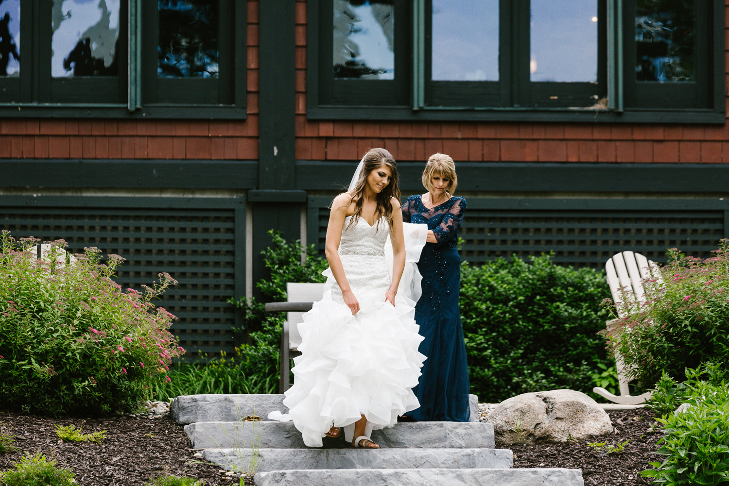 ravines-golf-club-wedding (86).jpg
