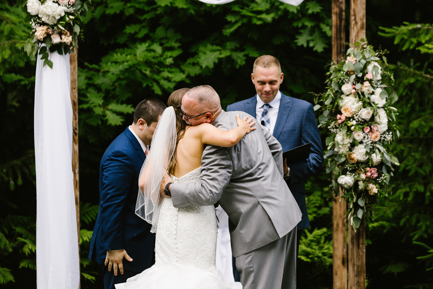 ravines-golf-club-wedding (118).jpg