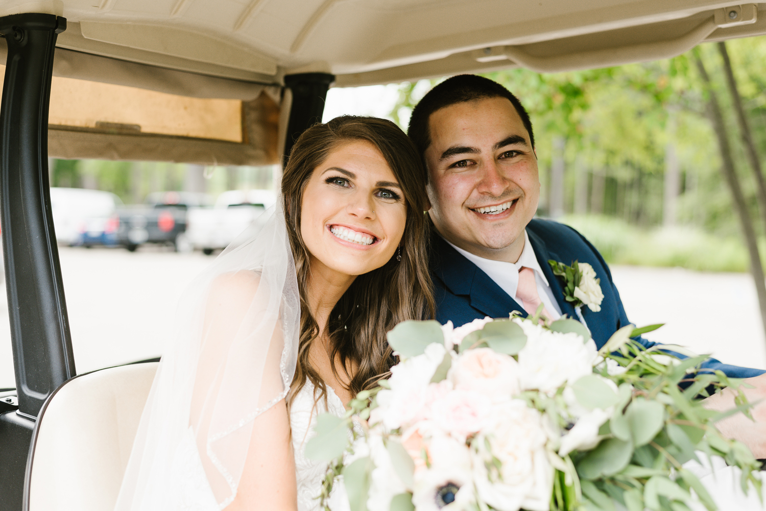 ravines-golf-club-wedding (148).jpg
