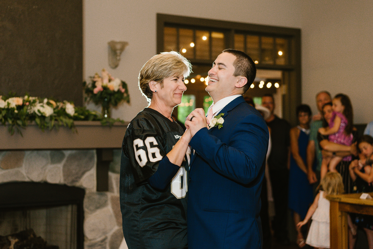 ravines-golf-club-wedding (186).jpg
