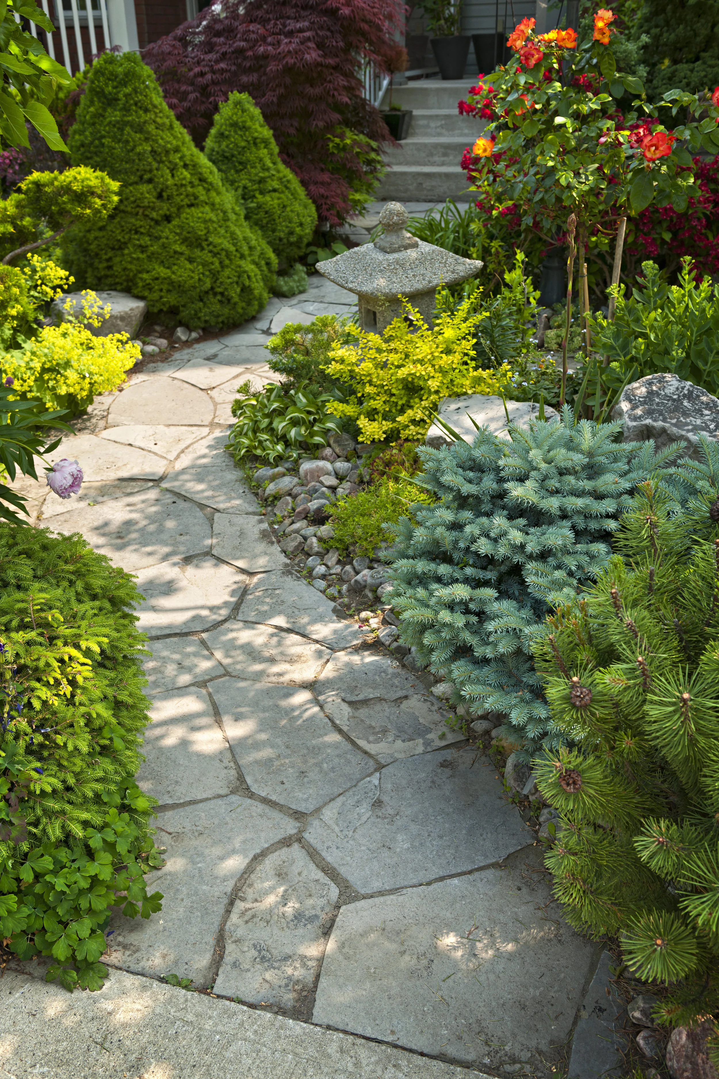 How to Spruce Up Your Sussex County, NJ, Landscape with Flagstone from Our Stone Supply