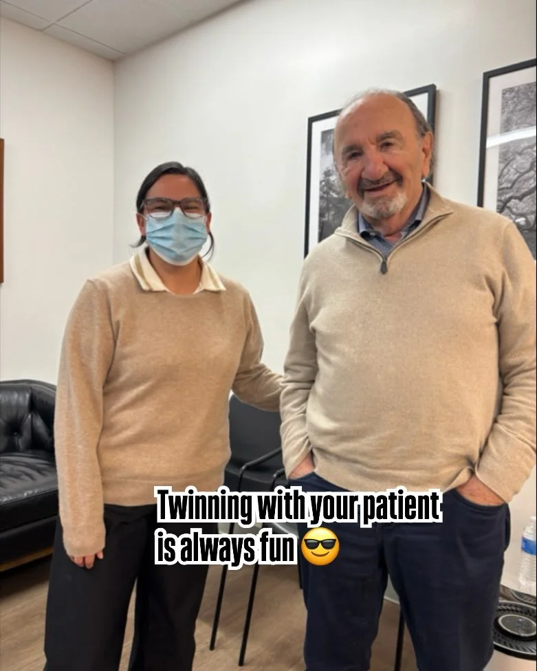 Physical therapy is more fun with matching fits 🫶
&bull;
&bull;
#twins#twinningtuesday#physicaltherapist#neurosport#physicaltherapy#pasadena#southpasadena#movebetter#livemore