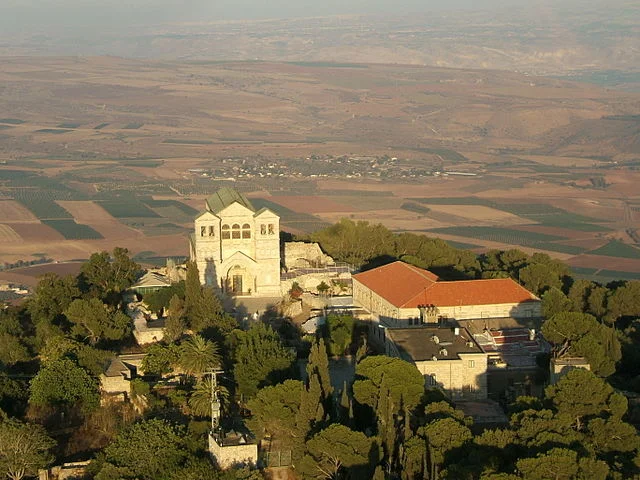 640px-Mount_of_transfiguration_is.jpeg