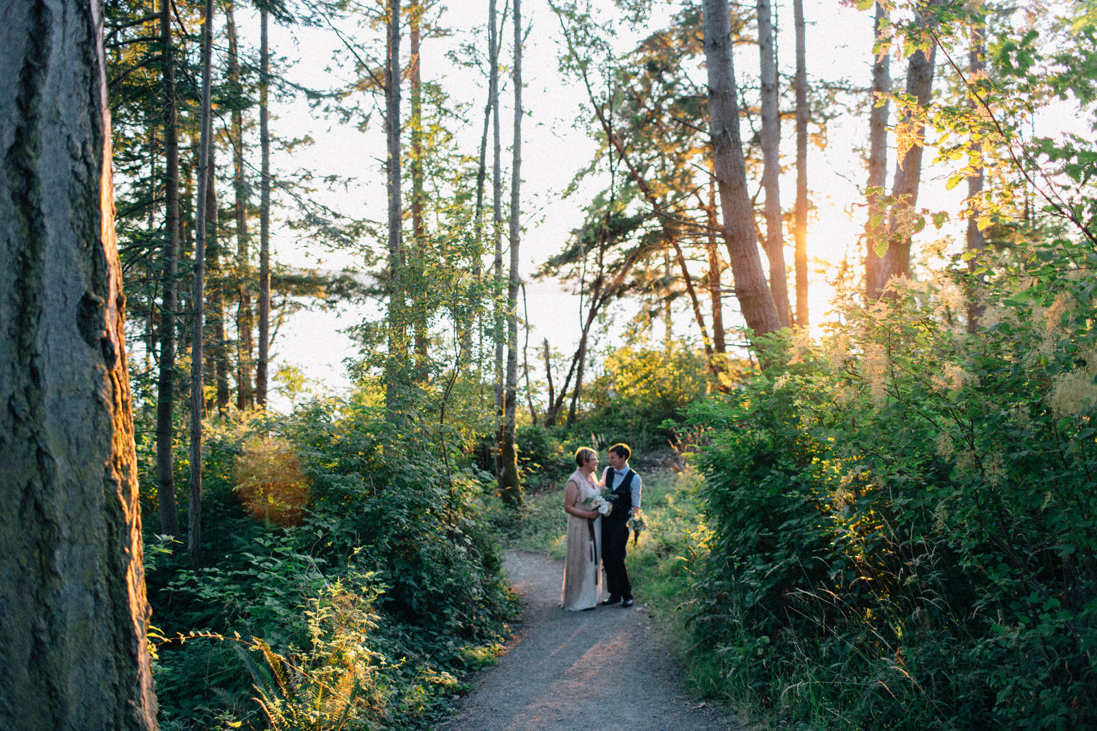 feminist photographer seattle portland weddings cama beach lgbtq lgbt queer lesbian wedding reception ceremony camano island kendall shea fuck yeah weddings
