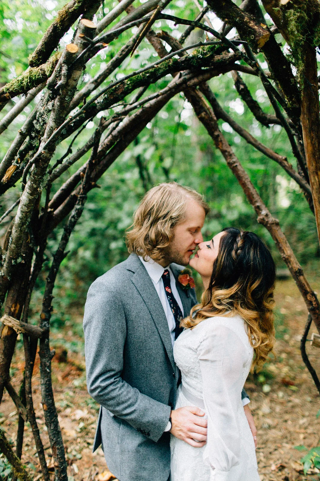 christina will pendarvis farm woodland wedding oregon forest fuck yeah weddings kendall shea outdoor ceremony