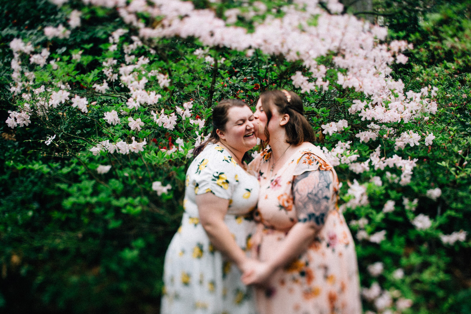 spring cherry blossom seattle engagement session couples lesbian lgbt lgbtq queer outdoor natural light tacoma portland fuck yeah weddings kendall lauren shea feminist photographer
