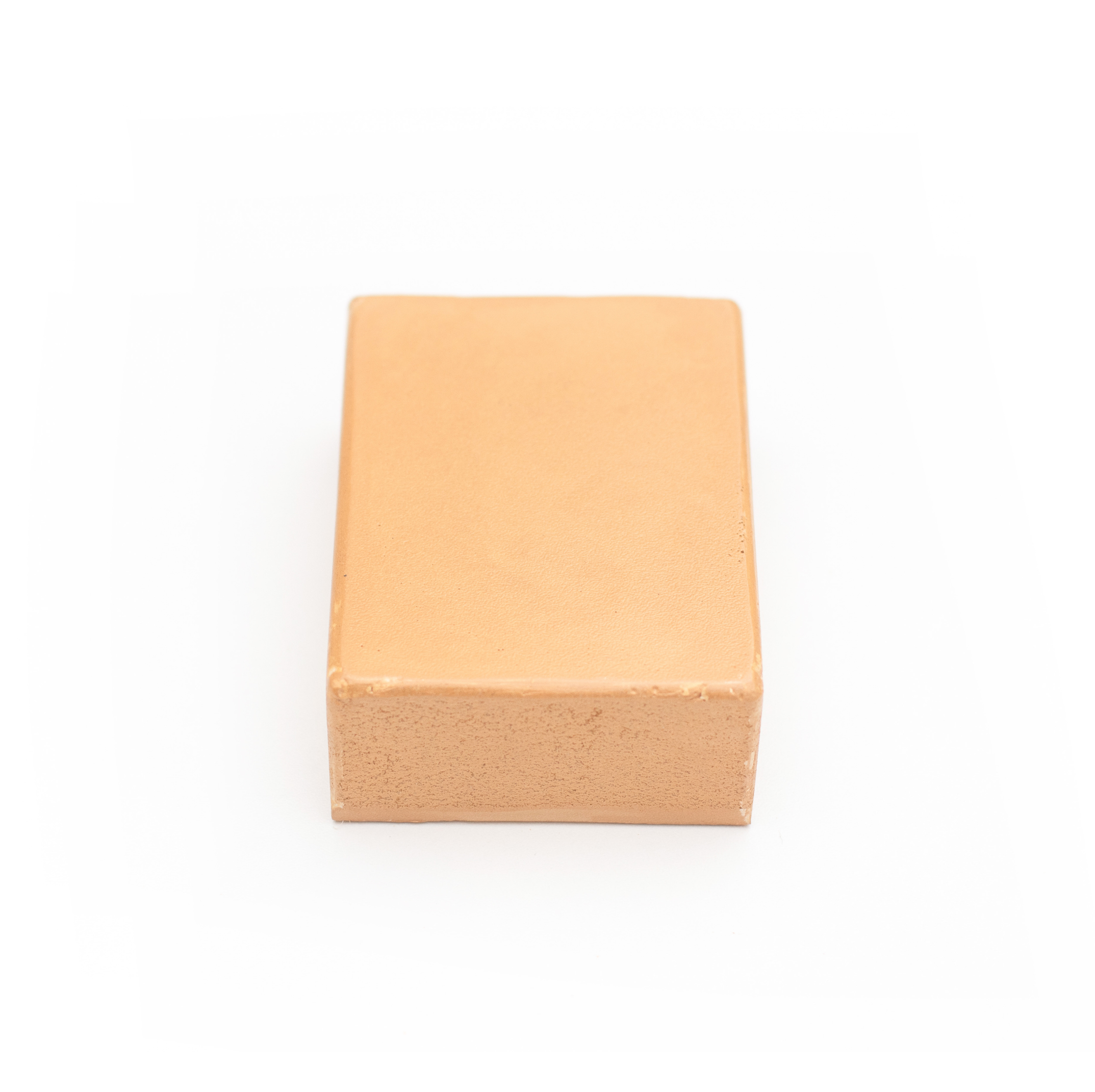 CONCRETO PIGMENTADO CREME(PODE SER COMBINADO COM MADEIRAS MACIÇAS)