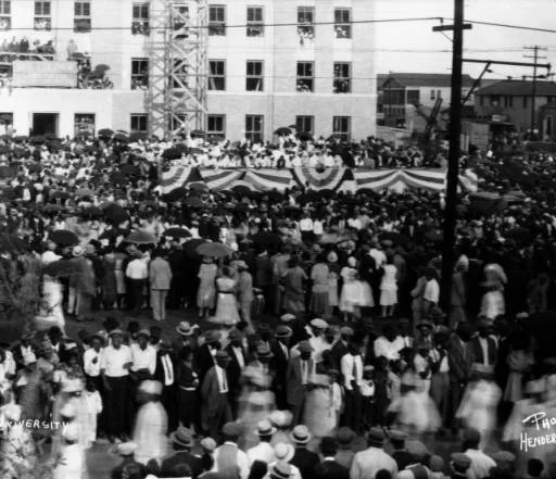 1931: Flint-Goodridge Hospital