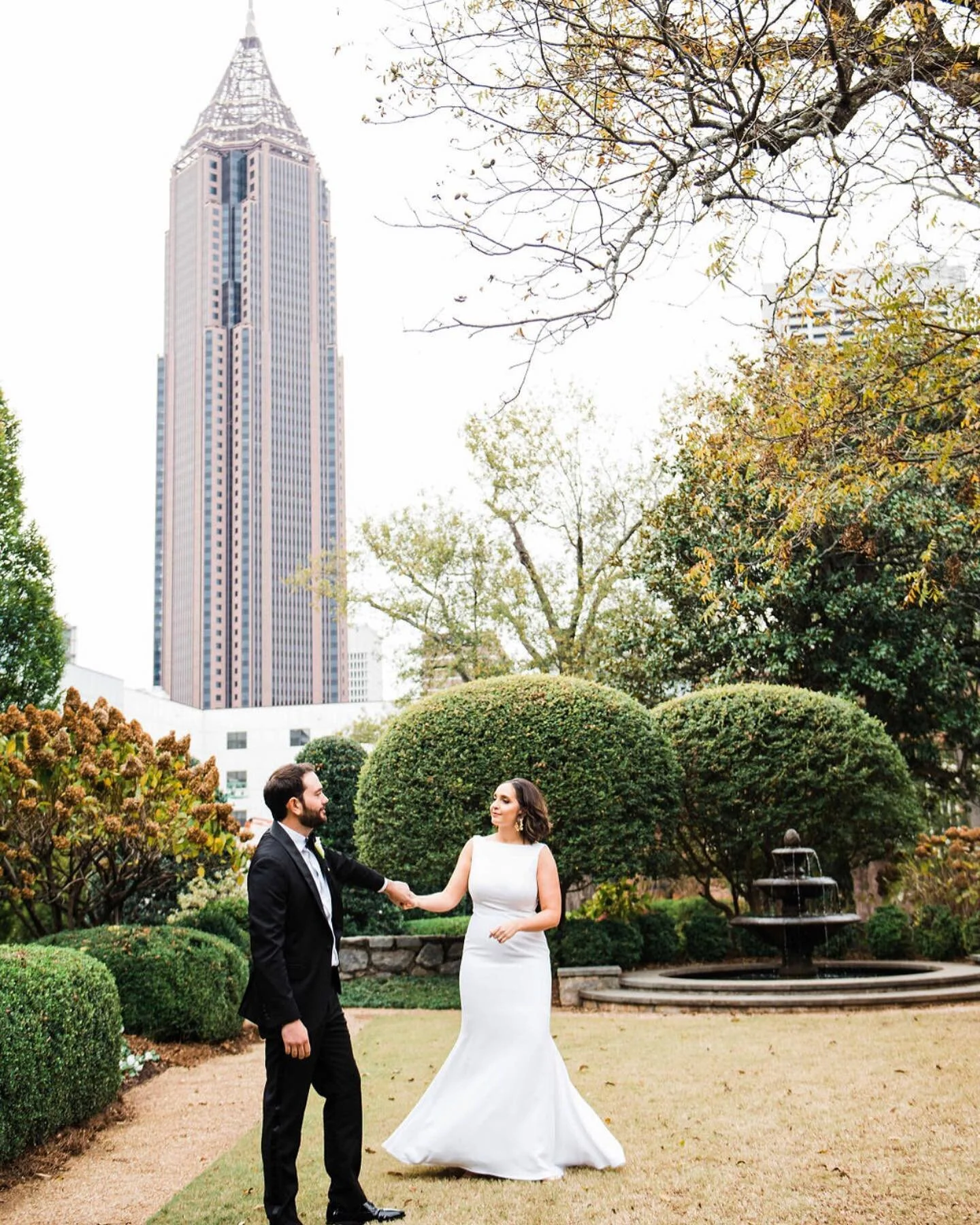 #atlantaweddingphotographer #atlantaweddingvenues #atlantaweddingphotography #atlantaweddingplanner #destinationwedding ##engagementphotos #atlantaengagementphotography