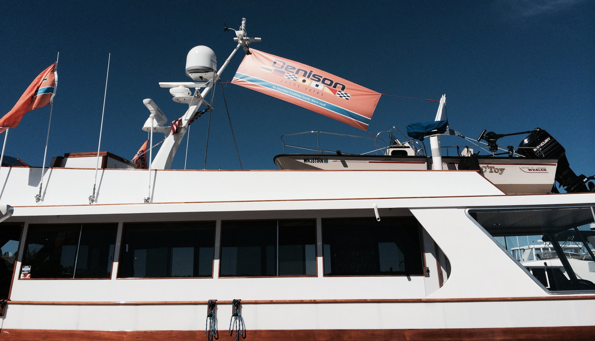 Denison Banners @ Sept 2014 Boatshow (1).jpg