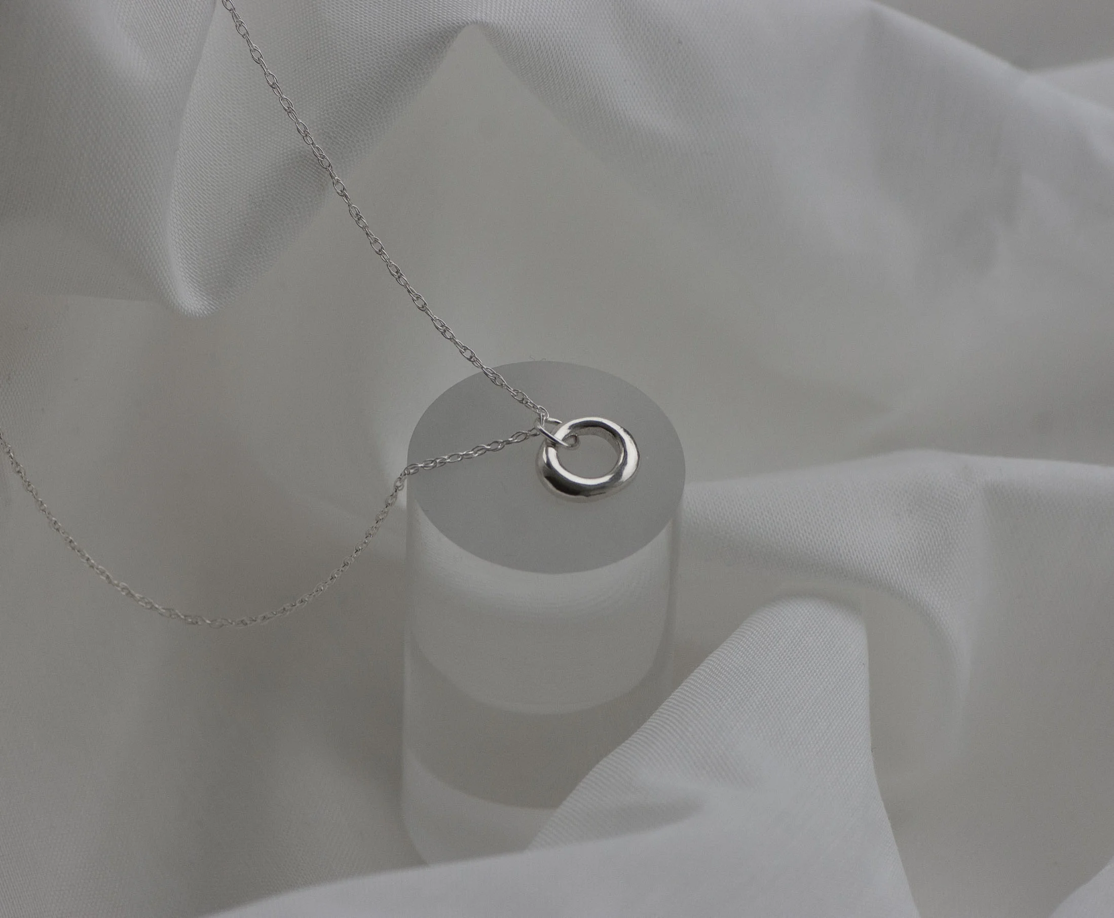 Impression Necklace_1.jpg