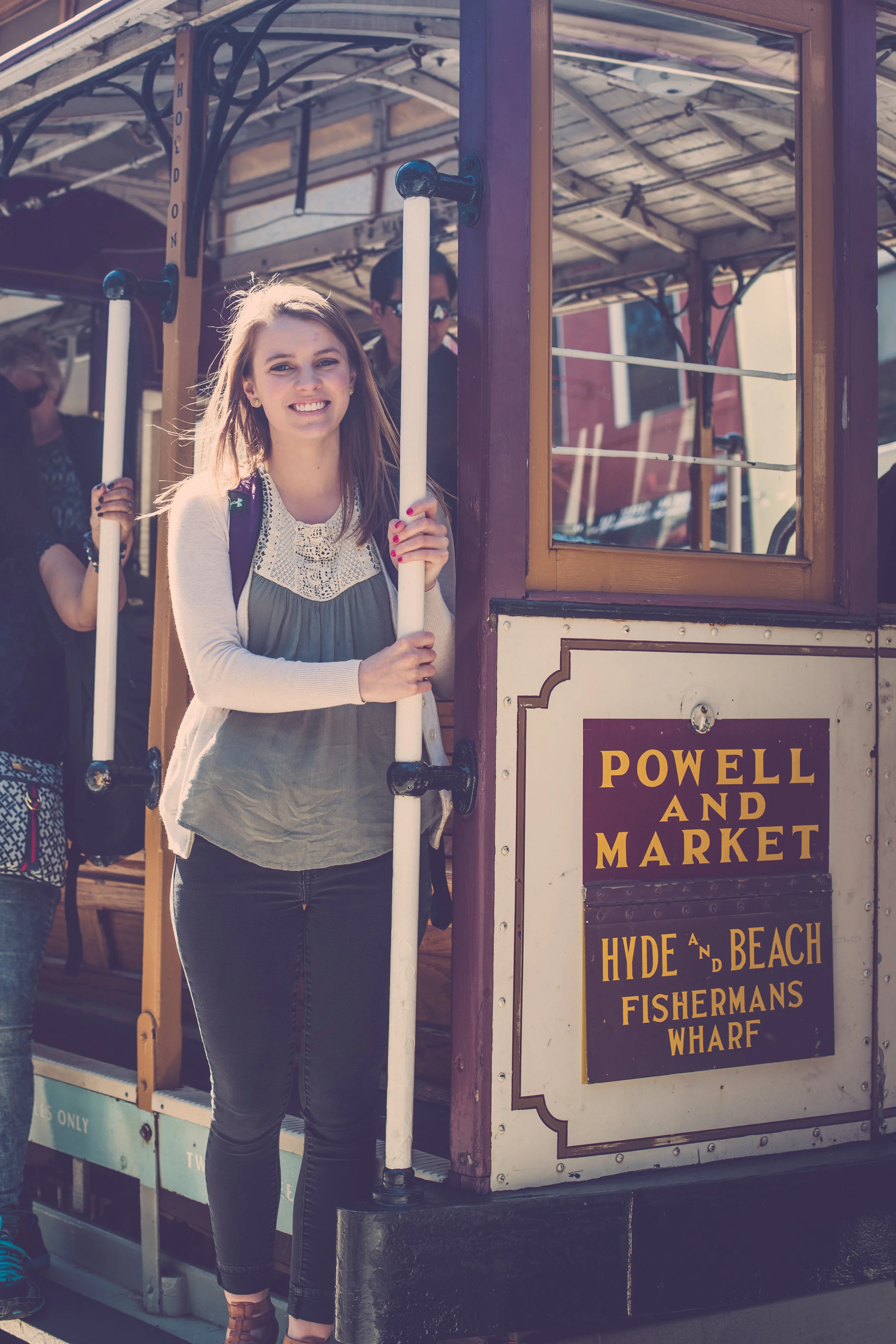 We spent a day riding a cable car in San Francisco, eating clam chowder, walking around Fisherman's wharf, the makings of a good travel experience. I love having this city so close to bring my visitors up for the day, we used the train to get to and from SF and accidentally came home during rush hour. We were packed and standing with so many people and poor Mary was crushed up against someone's grocery bag that had a whole, unwrapped fish in it. Oops..