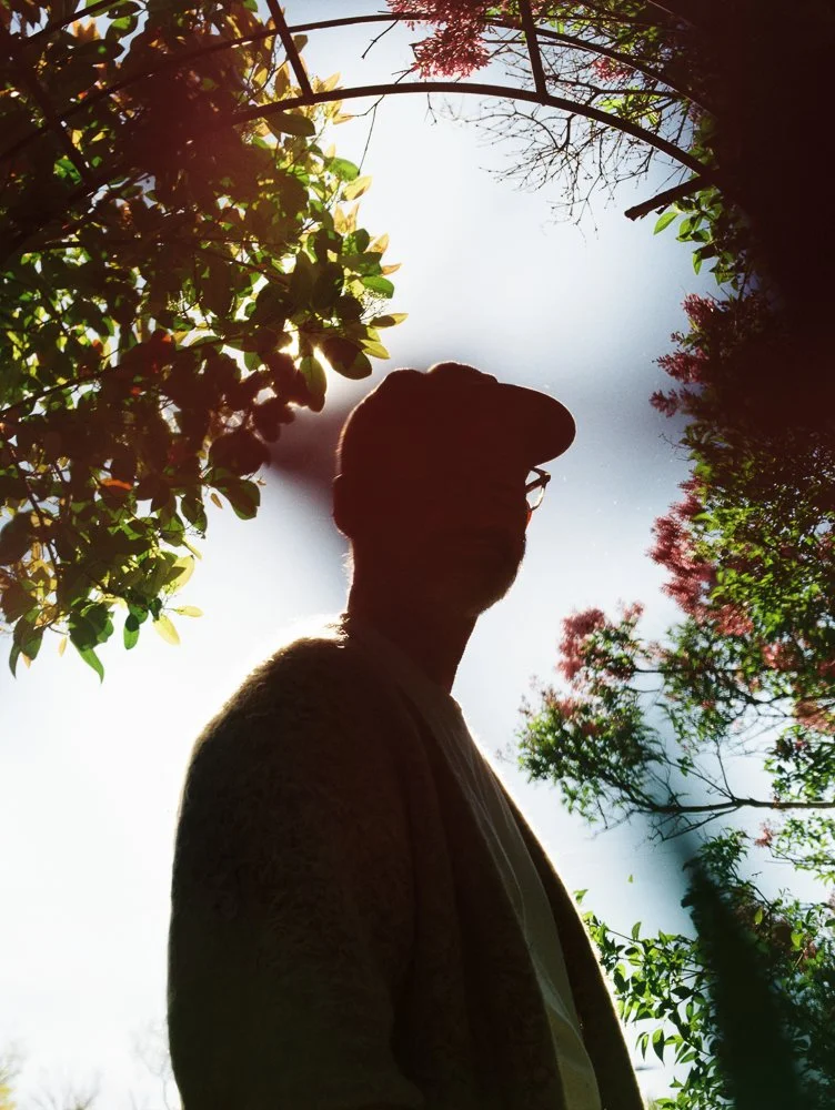 film grain kodak gold 200 greens sillouette