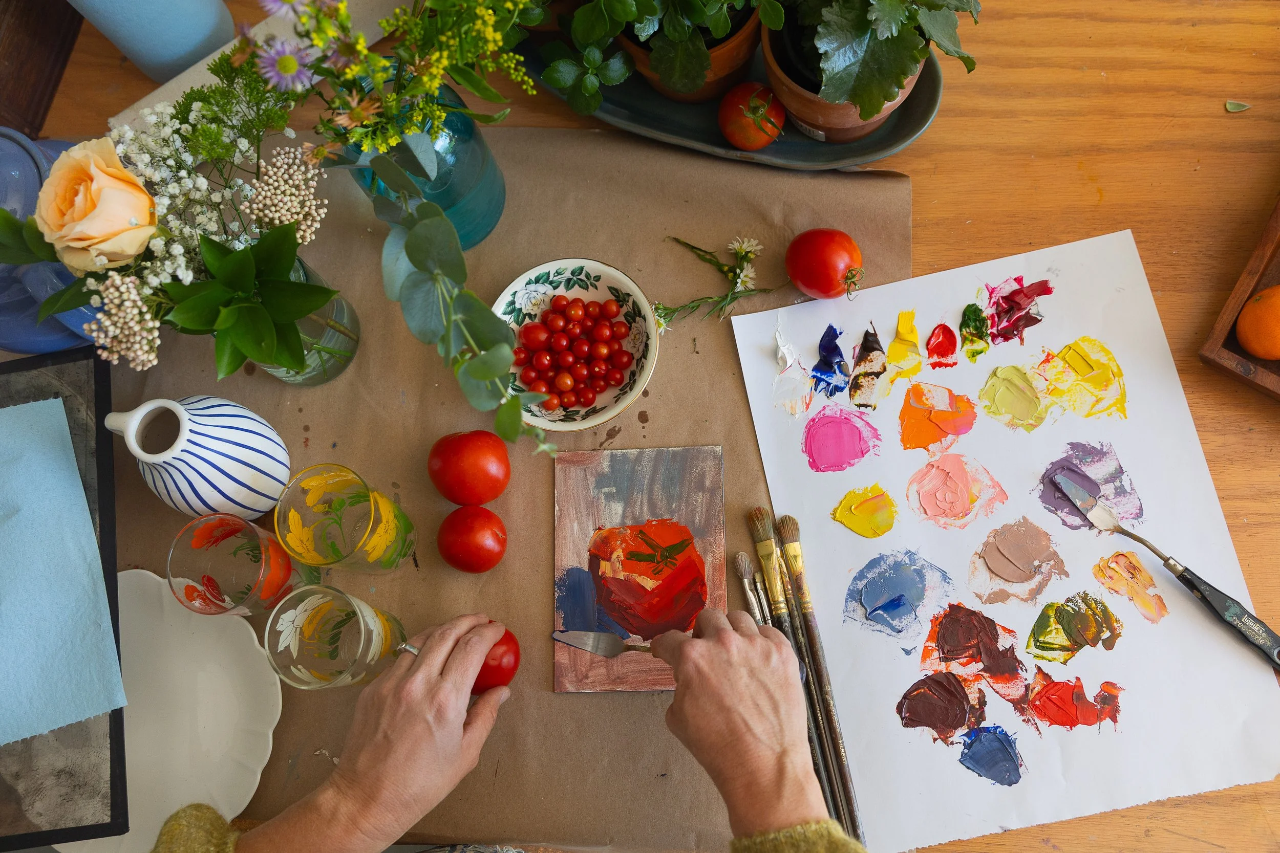 oil painter shades tomato painting