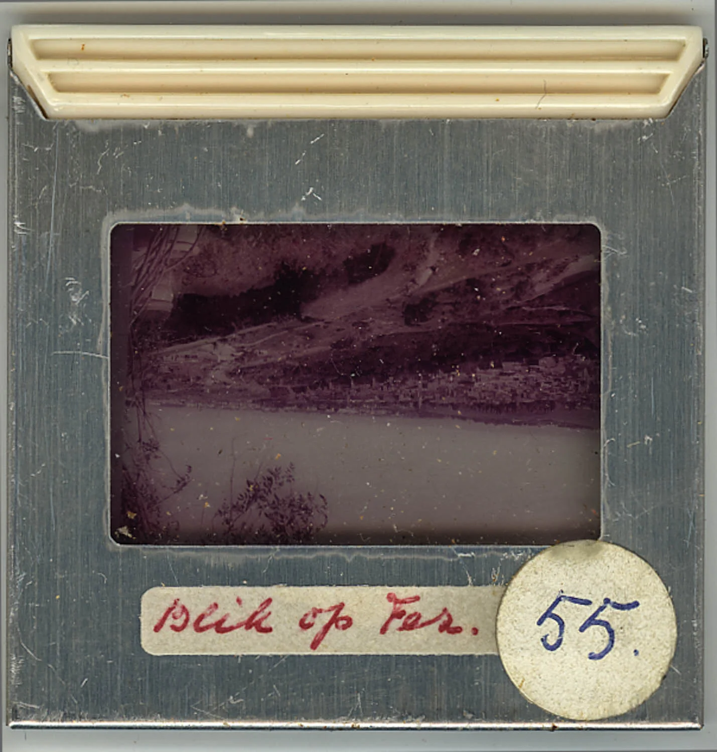Photoslide- soon to be destroyed in Dia-Exit