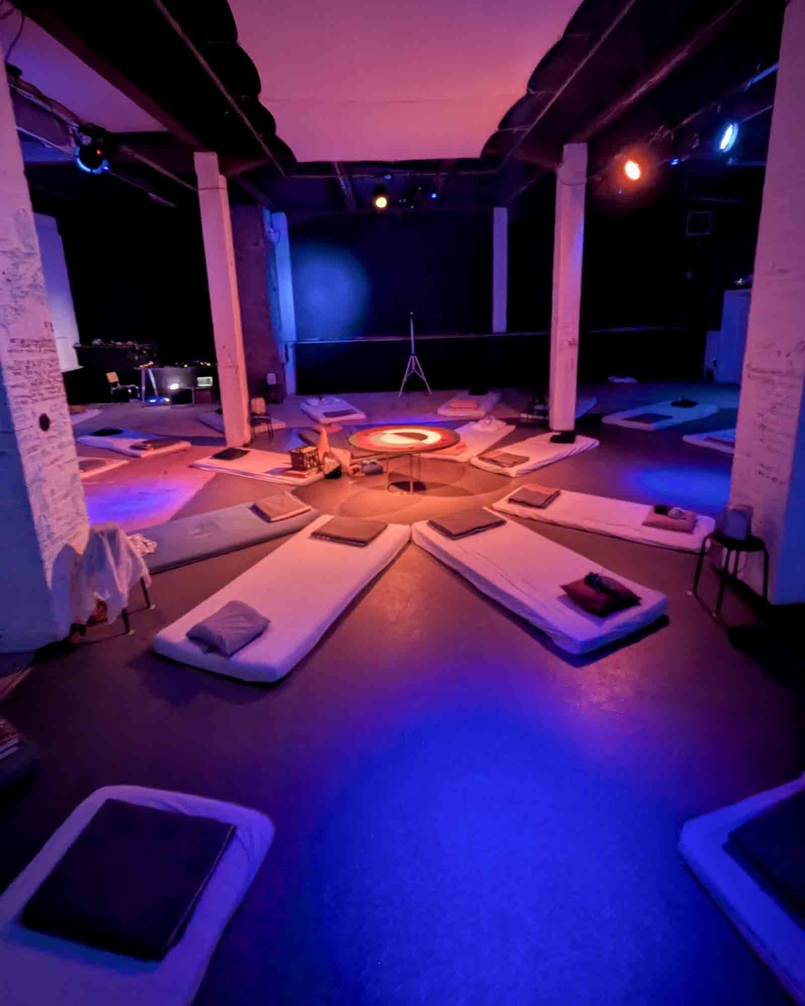 06 - PXL_20260307_195818222.NIGHT.RAW-01.COVER.jpg