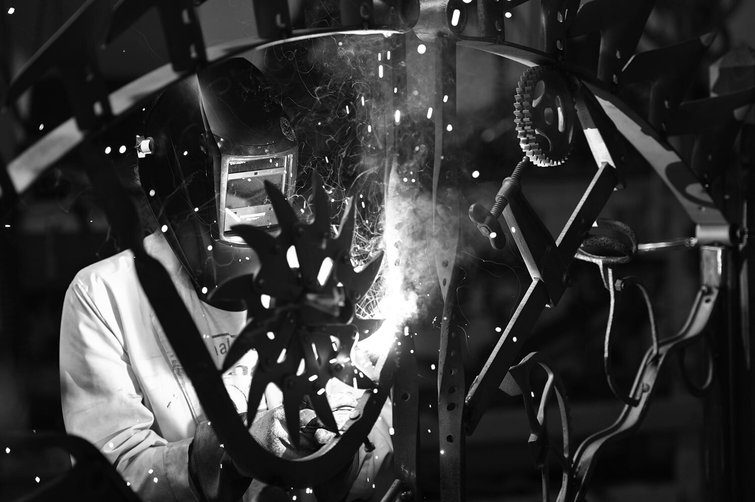 home-welding-bw.jpg