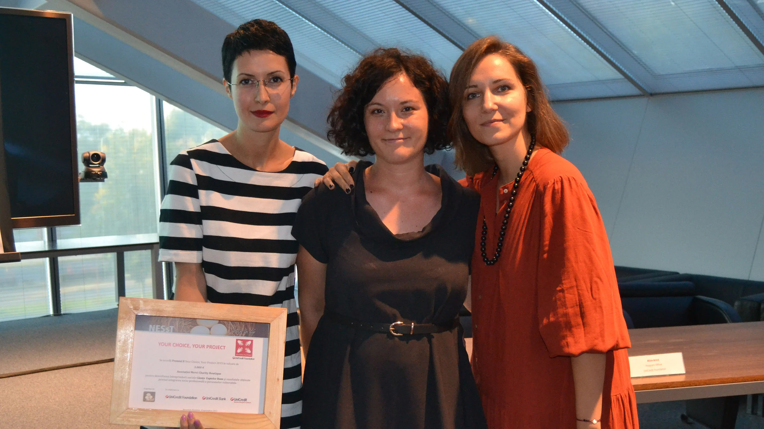 uni-award1.jpg