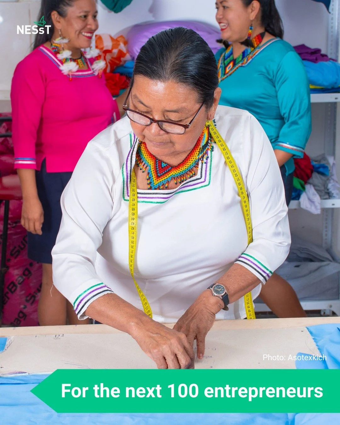 👚 🪡 In rural Ecuador, women-led textile association Asotexkich is keeping local traditions alive and providing dignified job opportunities for local women. 
 
In a region where stable work opportunities are scarce, traditional artisans often migrat