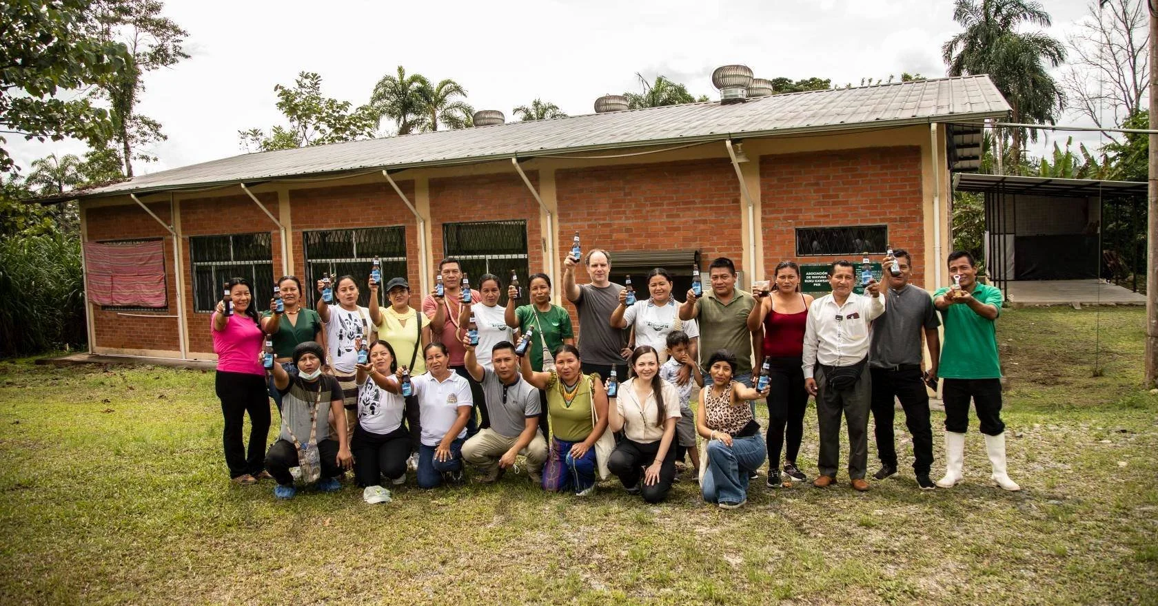 La semana pasada desarrollamos nuestro Encuentro de Portafolio en Puyo, Ecuador, un espacio lleno de aprendizaje, intercambio y conexi&oacute;n entre emprendimientos ind&iacute;genas y aliados en la regi&oacute;n. ✨ 

Nos reunimos con los emprendimie
