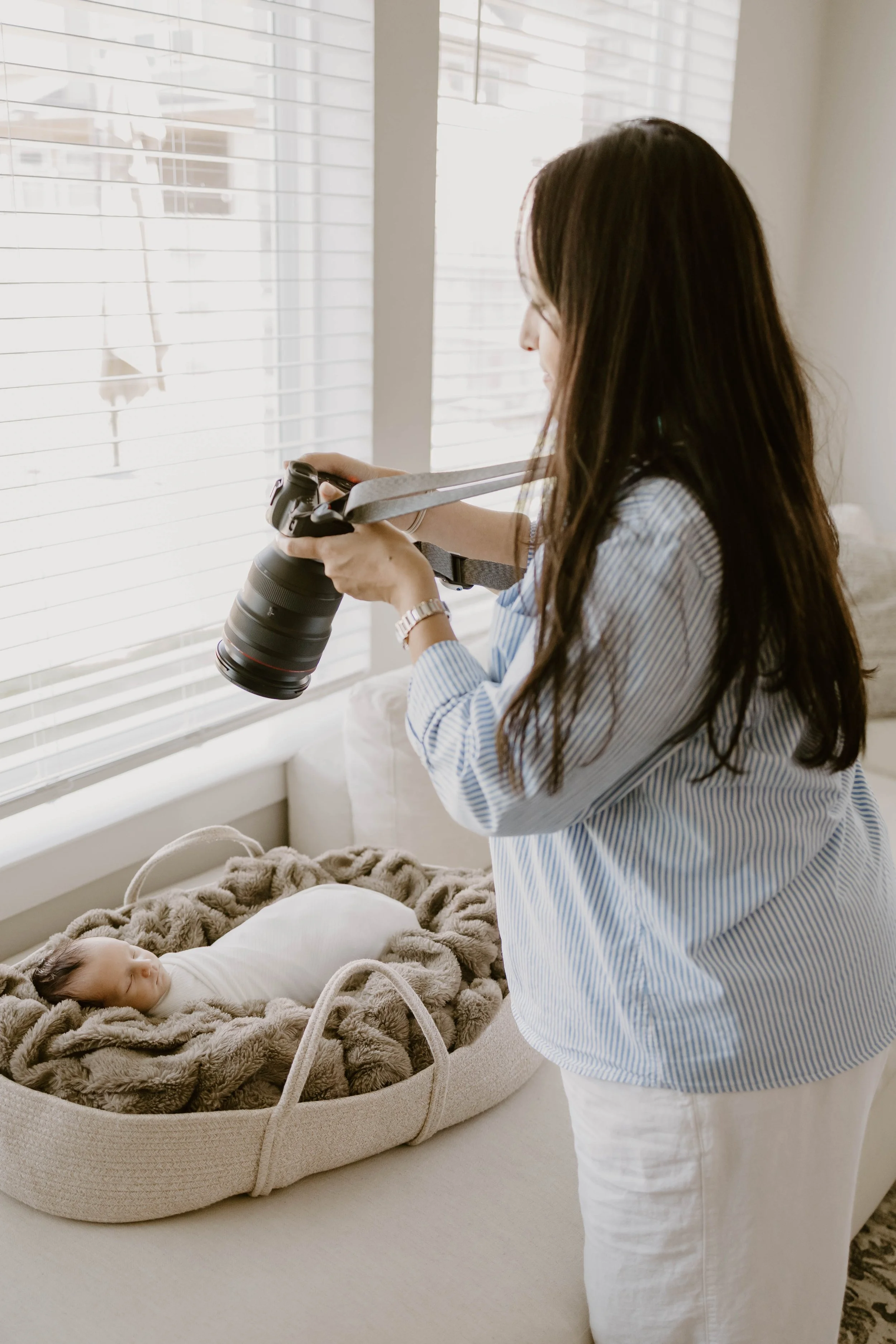 Austin Newborn Photographer In Home