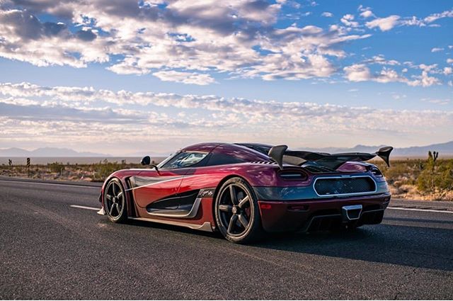 Also confirmed for our May 19 #HypercarEdition the @koenigseggautomotive #AgeraRs.. #fastestcarintheworld #koenigsegg #curatorsoftheextraordinary #poweredbyogara #carsandcoffee #sunsetgt #onlythebest #california #beverlyhills