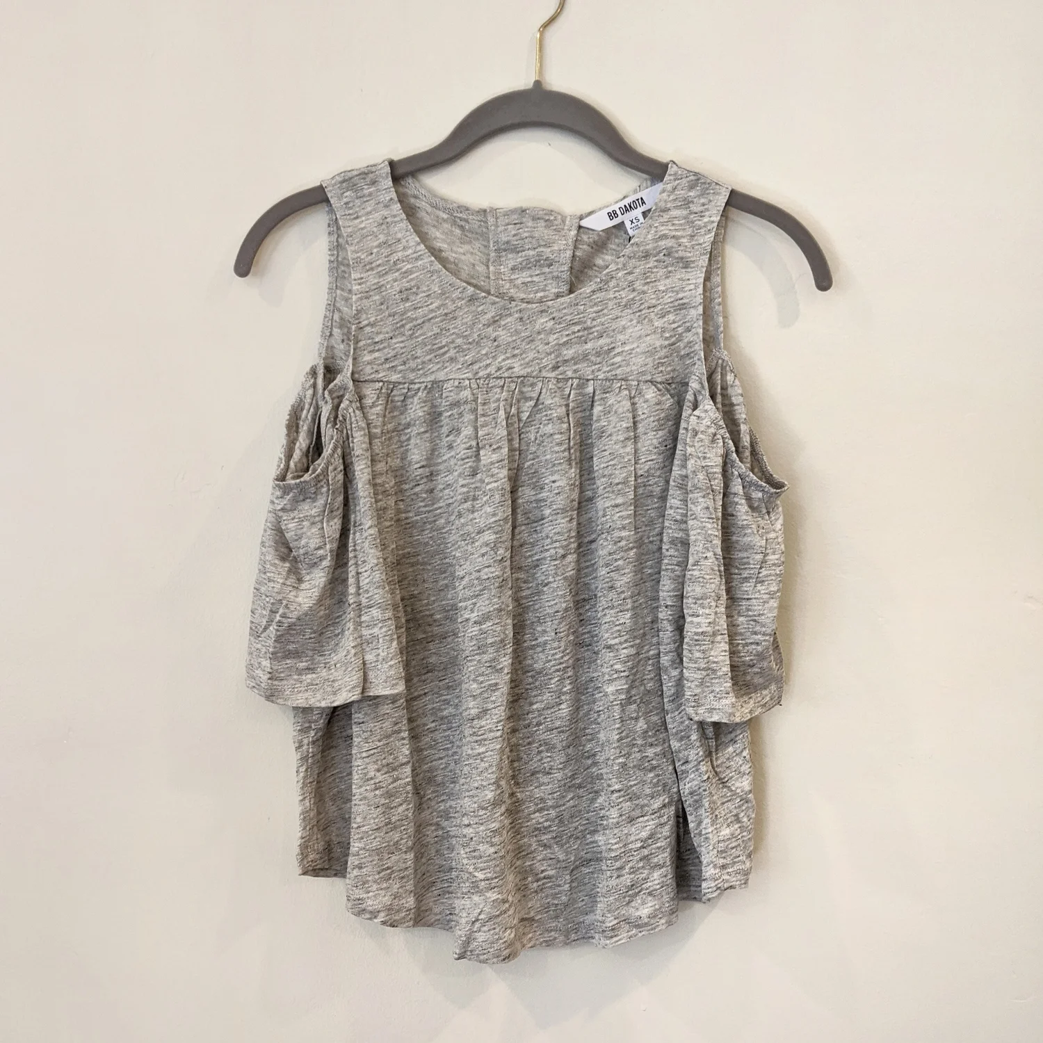 Fashion Bulk Wholesale Clothing Review — From Pennies to Plenty