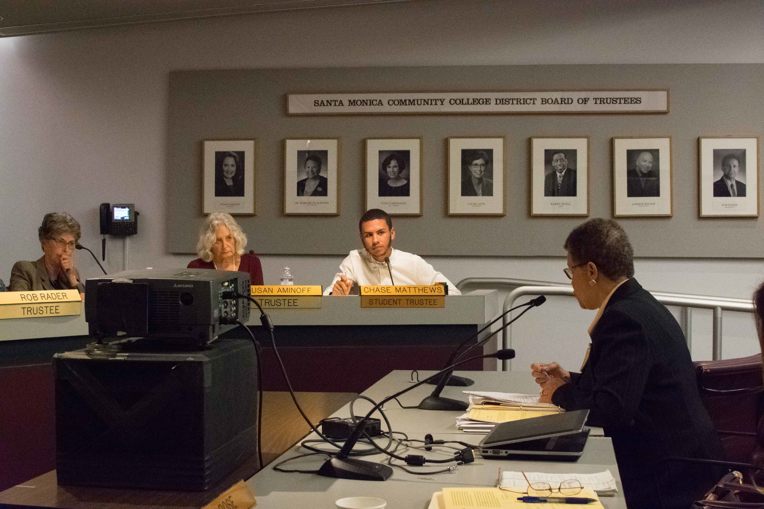  On October 3rd, Student Trustee Chase Matthews (center) discusses with the Vice President of Human Resources, Marcia Wade (right) on raising the minimum wage for student workers at Santa Monica College to be the same as the city of Santa Monica, Cal