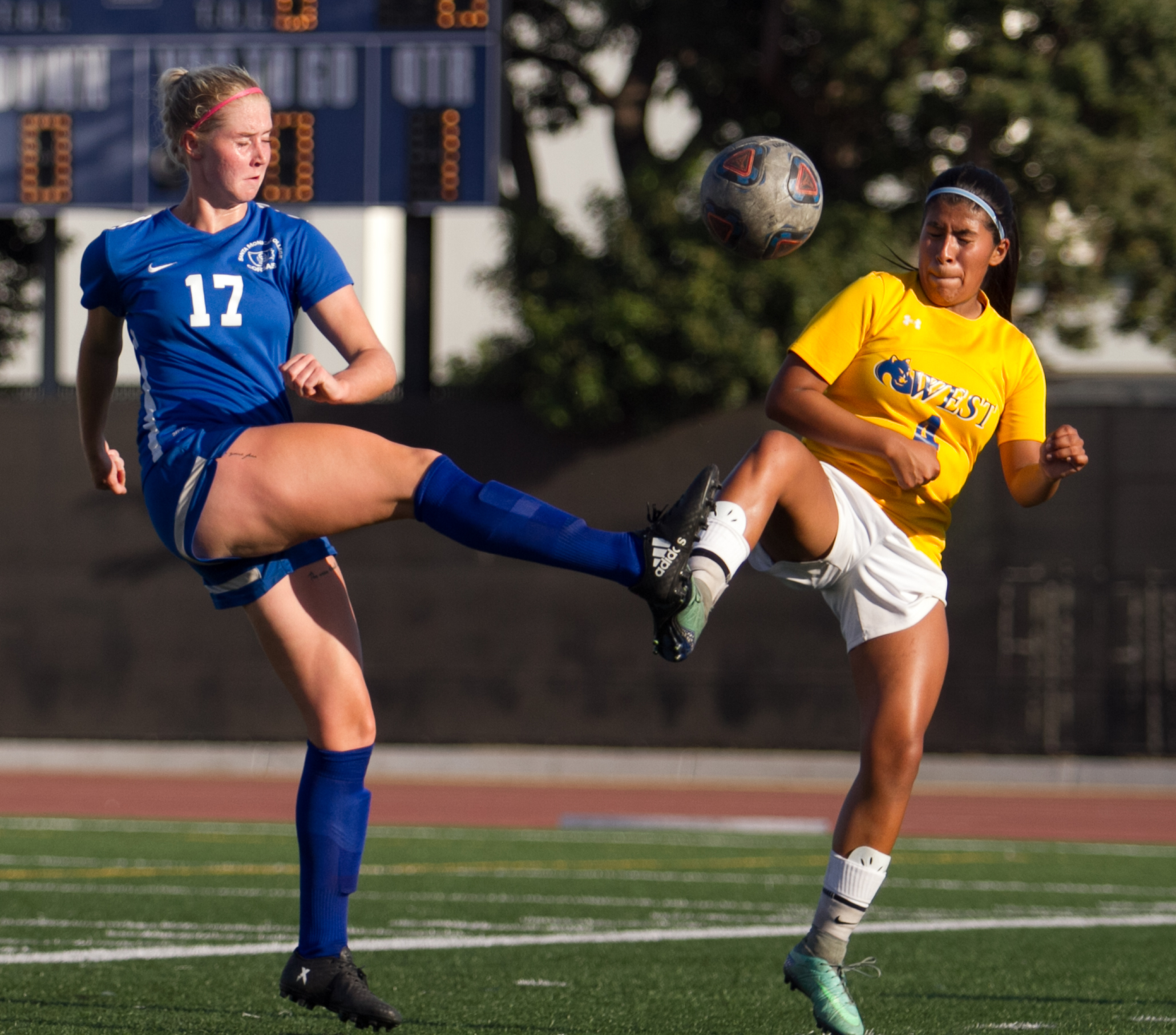  Santa Monica College Corsair Filippa Struxjo (17)(L) fights for possession of the ball against West LA College Wildcat Jocelyn Castillo (4)(R) on Tuesday, October 17, 2017, on the Corsair Field at Santa Monica College in Santa Monica, California. Th