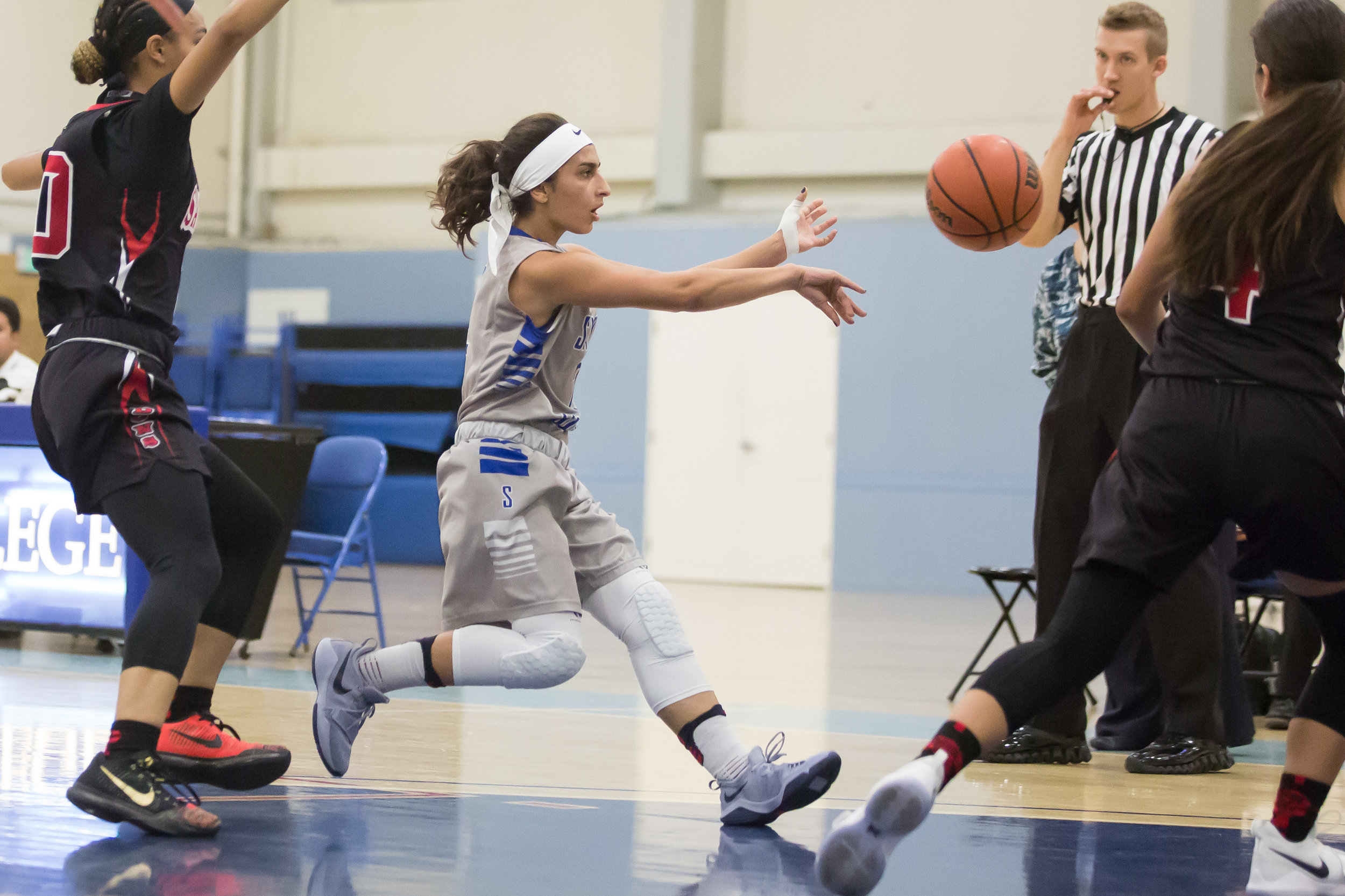  Guard Jessica Melamed (2) of Santa Monica College Corsairs  attempt to pass ball to other teammate. Santa Monica College Corsairs win the game 63-54 against Santa Ana College. On Saturday, November 4th, 2017 at the SMC Pavilion on the Santa Monica C