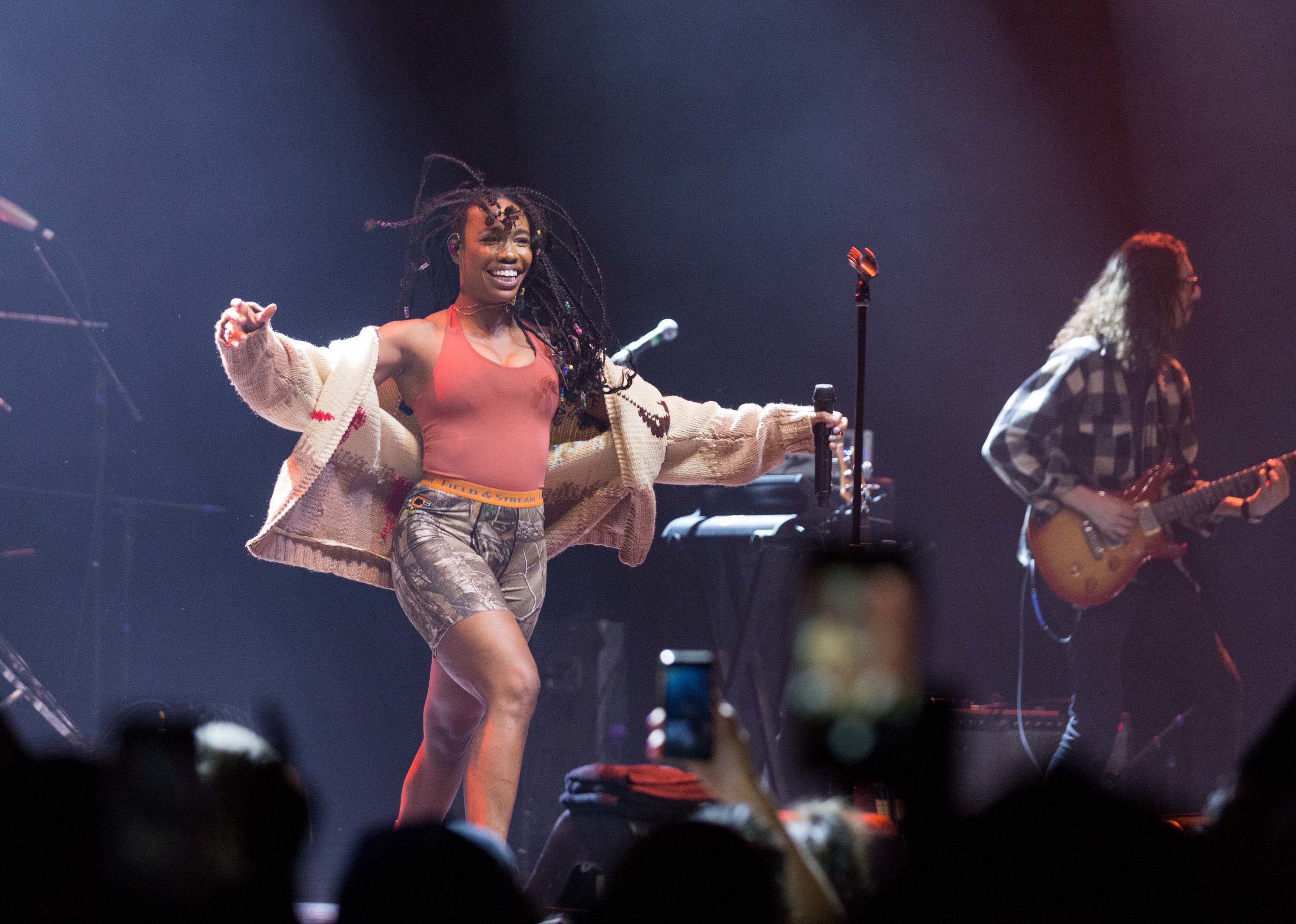  American R&amp;B singer Solána Imani Rowe "SZA" dances on stage during her performance of "Broken Clocks" off of her debut album "Ctrl" at the Novo in Los Angeles, Calif. on Tuesday, November 14th 2017. The show was not originally on SZA's "Ctrl" to