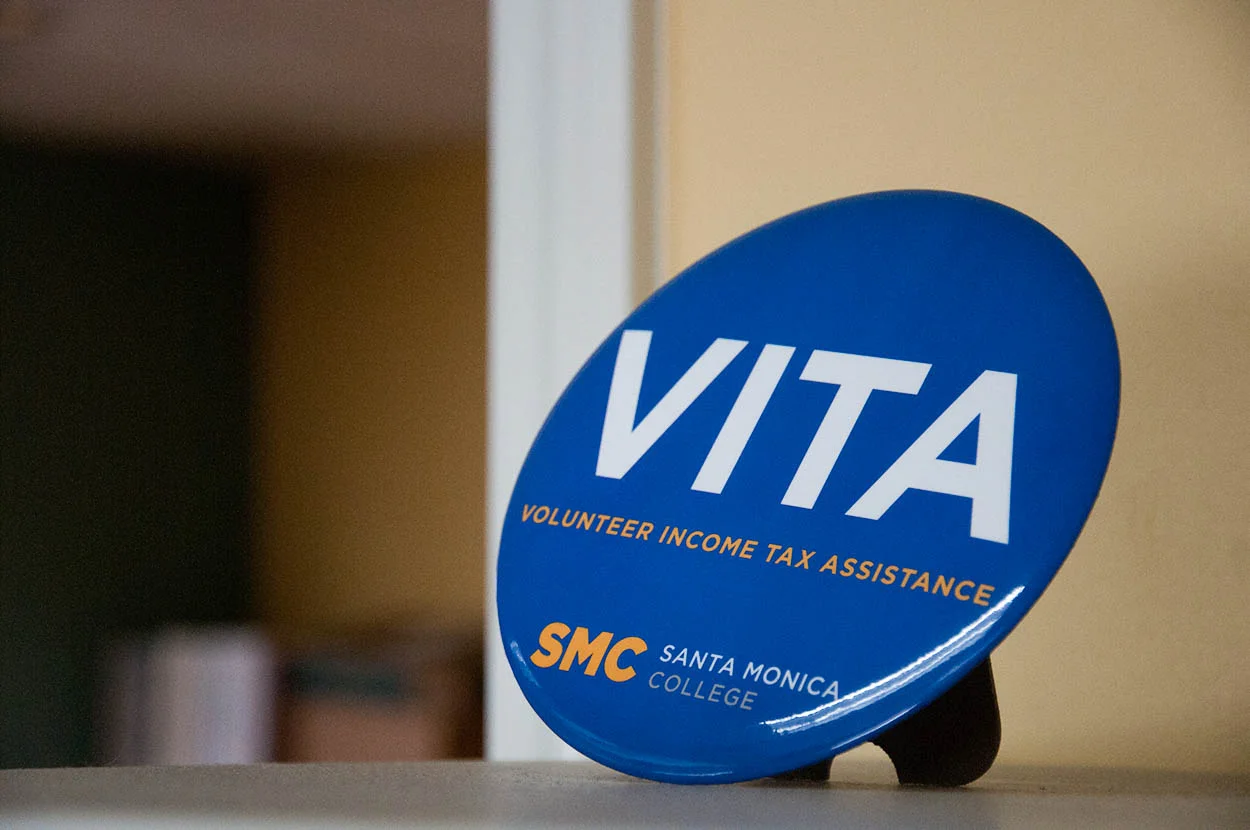 The Volunteer Tax Income Assistance (VITA) is a program sponsored by Santa Mopnica College, in Santa Monica, Calif, that offers help for people who make $54,000 or less, people with disabilities, and taxpayers who need assistance in preparing their tax returns. The site is located at 3400 Airtport Avenue, in Santa Monica, California. This VITA site is one of the thirty-six sites available in the Greater Los Angeles area. (Theo Verdier/ Corsair Staff)