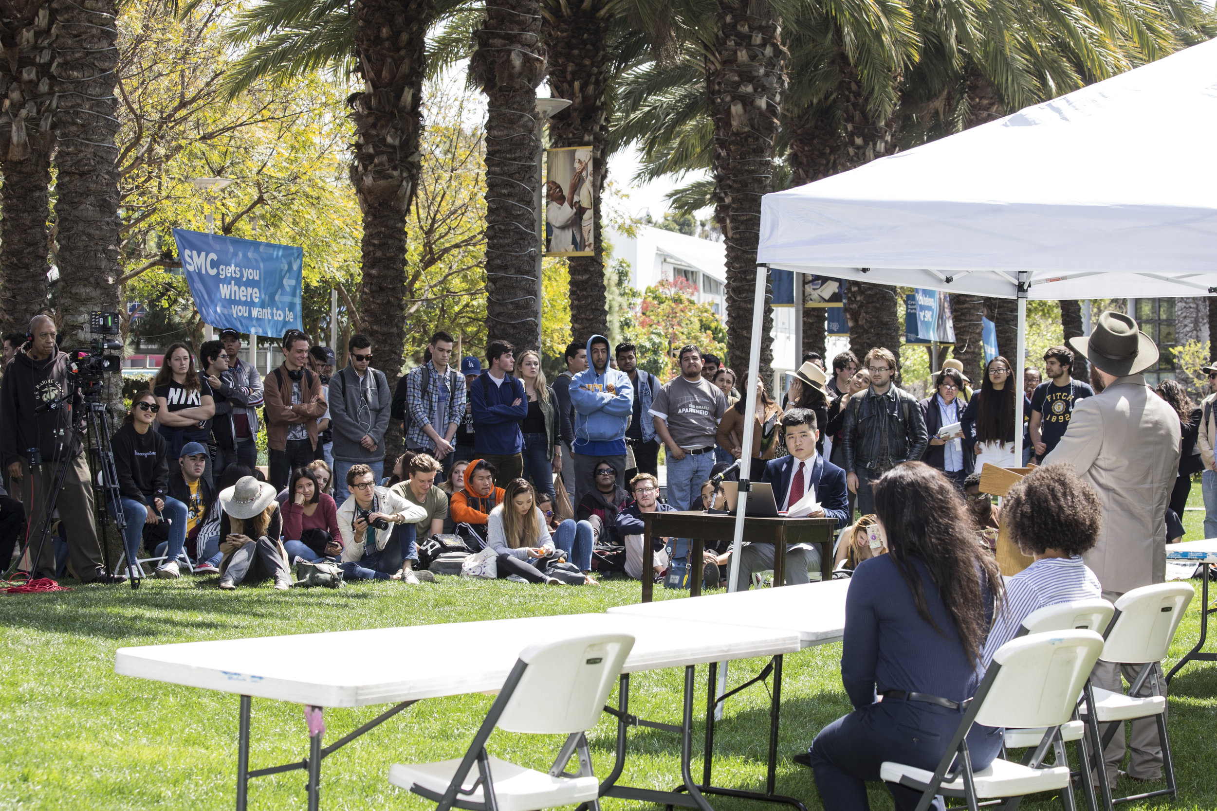  Associate Students Forum going on as students paying attention to Student Trustee candidates answers. SMC main campus in Santa Monica California, on Tuesday, April 3 2018. (Fernanda Rivera/Corsair Photo) 