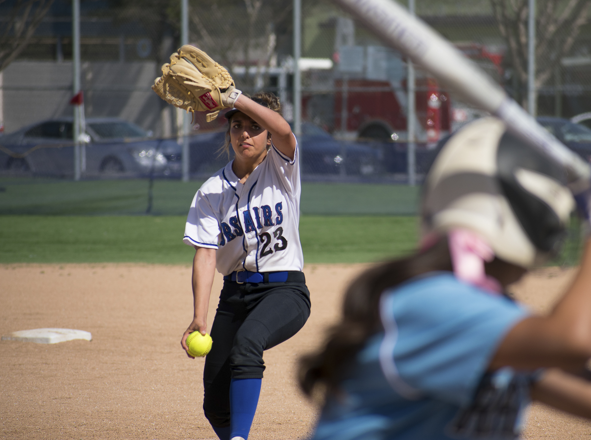 Santa Monica Corsairs Taylor Liebesman (#23) pitches during a softball game against the Moorpark College Raiders on Tuesday, April 10 at the John Adams Middle School Field in Santa Monica, California. The game ended with an 11-8 loss for the Corsairs, further continuing their six-game loss. (Ethan Lauren/Corsair Photo)