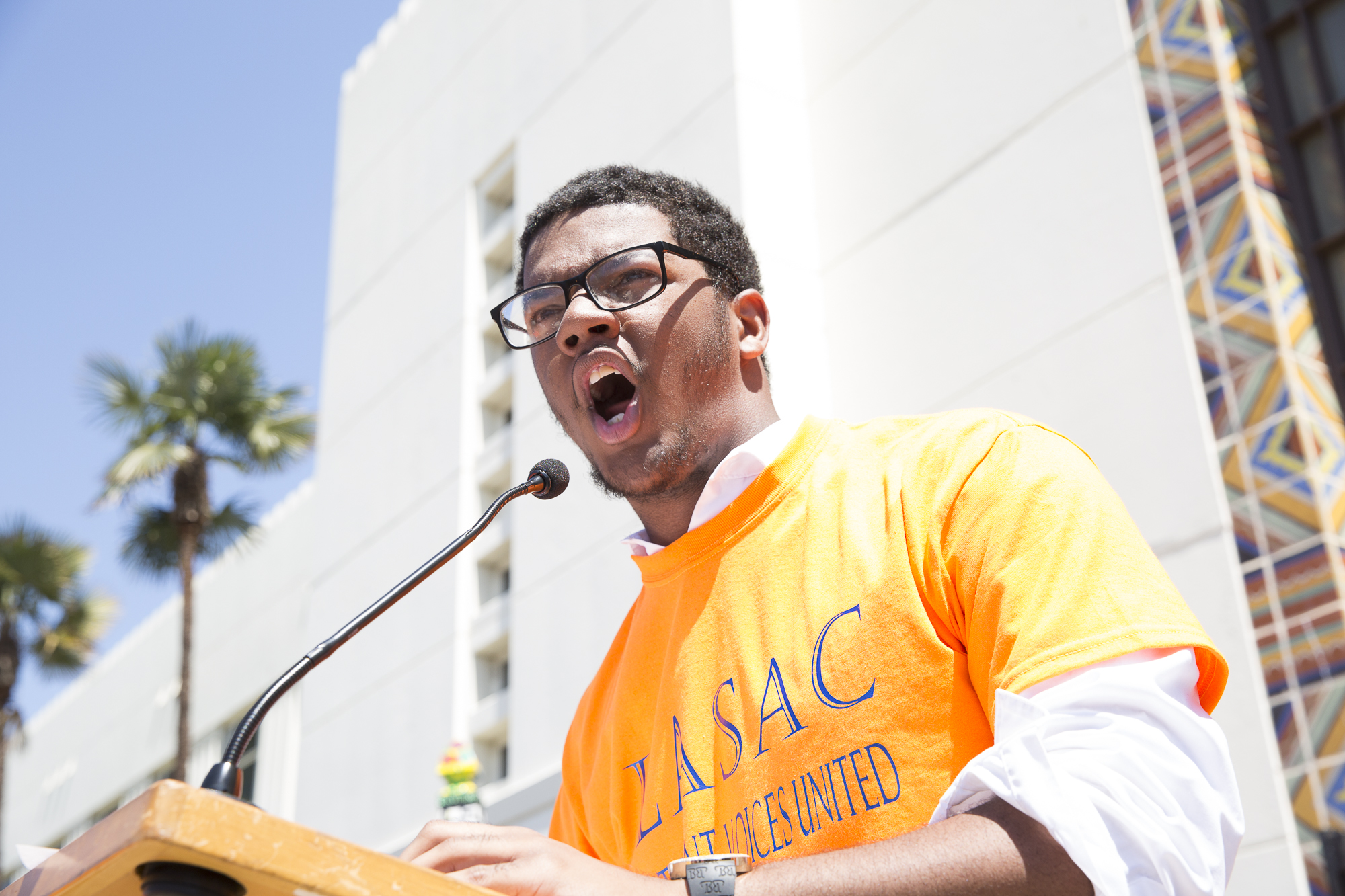 Cameron Roger, a senior at University High school, speaks at Santa Monica City Hall to hundreds of students who have “walked out” of school to protest all forms of gun violence in Santa Monica California on Friday, April 20 2018. Rogers walked nearly 4 miles to attend the protest that converged at Santa Monica City Hall (Matthew Martin/Corsair Photo)