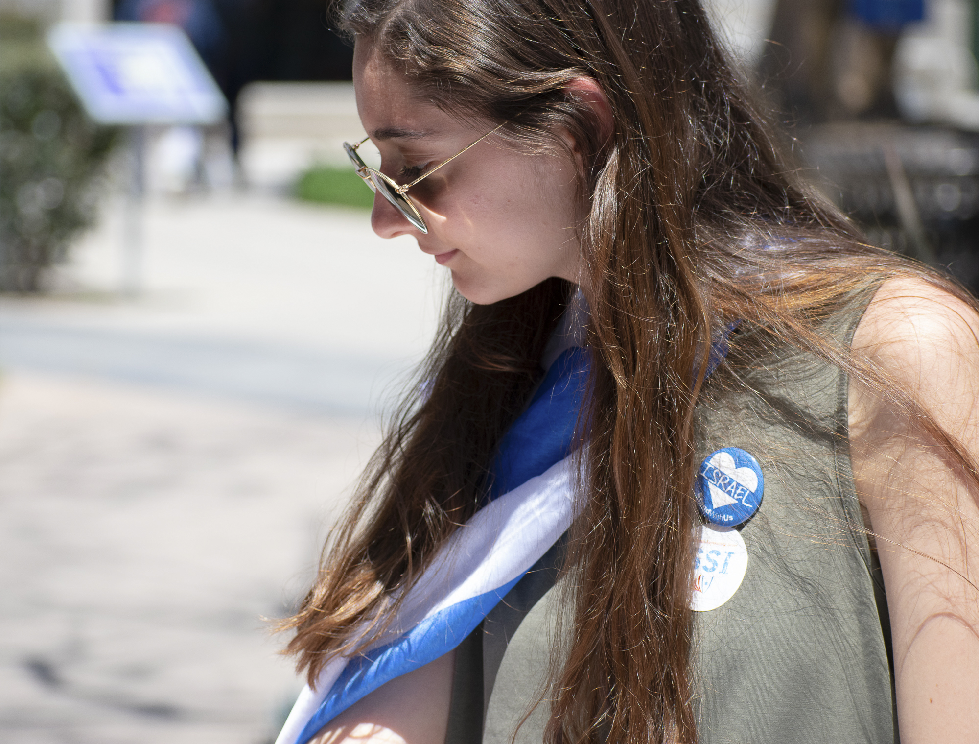 Shir Atias represents Students Supporting Israel on the quad at Santa Monica College during Club Row on Thursday, April 26, 2018 in Santa Monica, California. With over 60 clubs in attendance, the day is meant to encourage clubs to showcase what they’ve been doing over the semester for students. (Ethan Lauren/Corsair Photo)