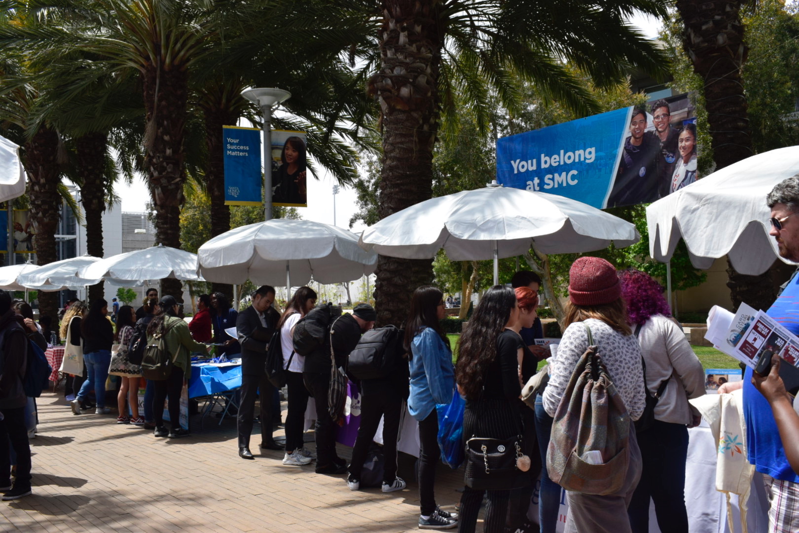  Students lining up to talk to the many employers that came to the Santa Monica College Job Fair about future job opportunities on May 8, 2018 in Santa Monica, Calif. (Claudia Vardoni/ Corsair Photo) 