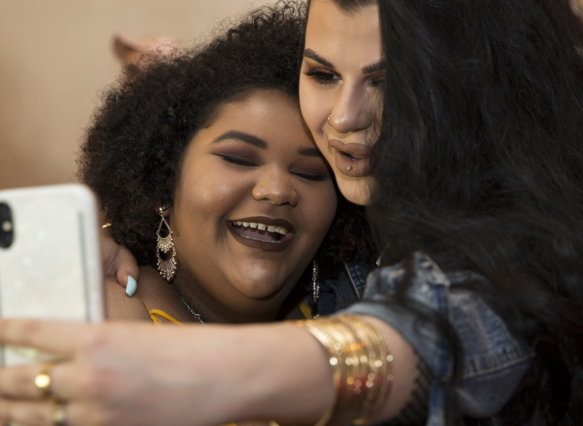 LGBTQ_Prom-17.jpg