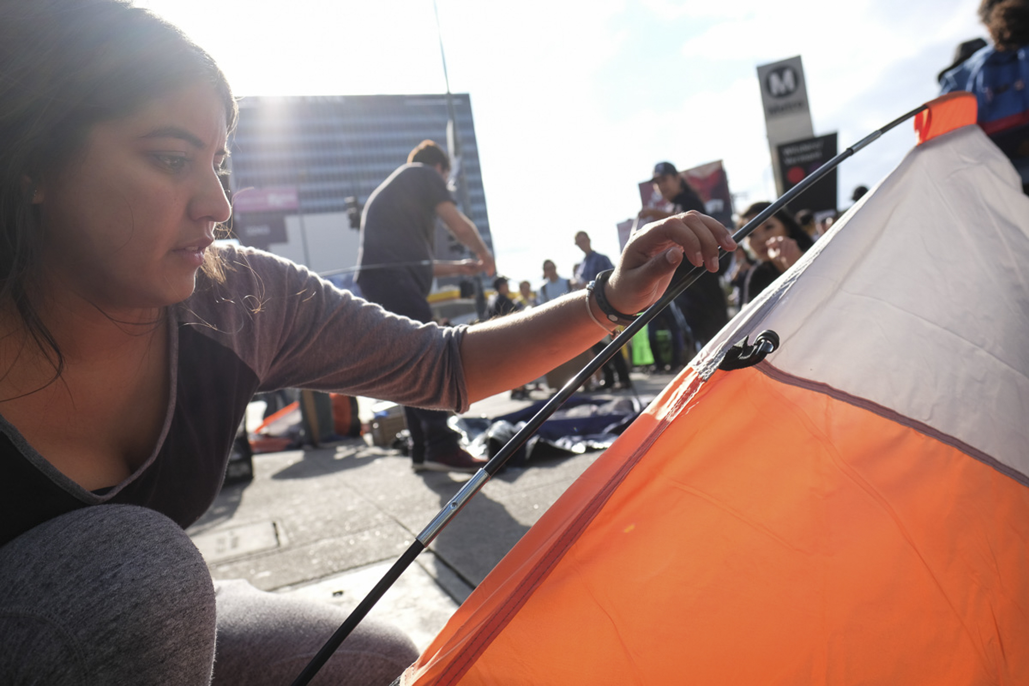  #Shedoes supporters putting up tents along the corner of Wilshire and Vermont in Koreatown in Los Angeles, California on May 26, 2018. (Jayrol San Jose/Corsair Contributor) 