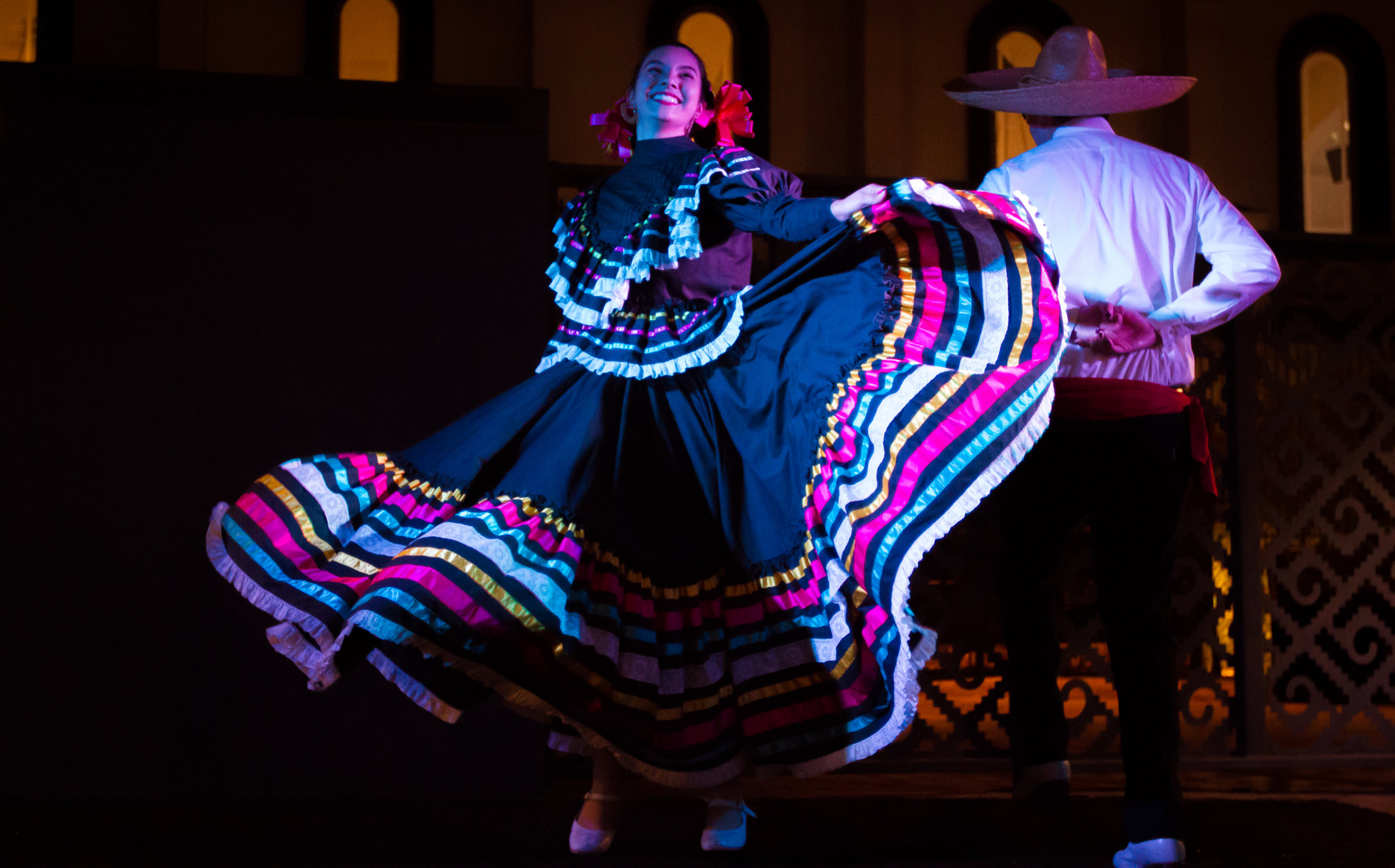 Grupo Folklorico de LMU