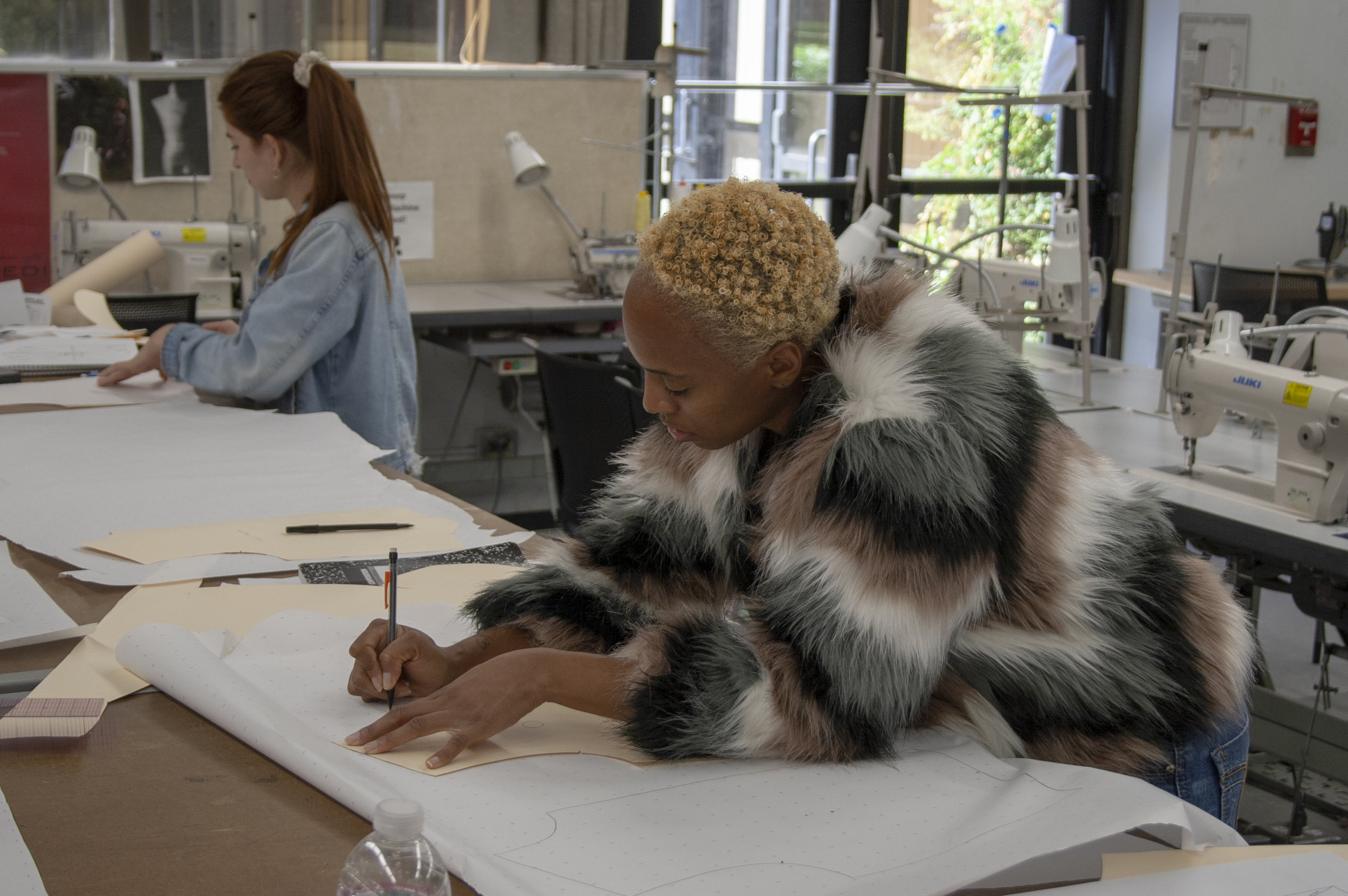  On Feburary 22, 2019 within the Fashion Department in Santa Monica College (SMC) where Porscha Woodard learns, and works on the basics of tracing. 