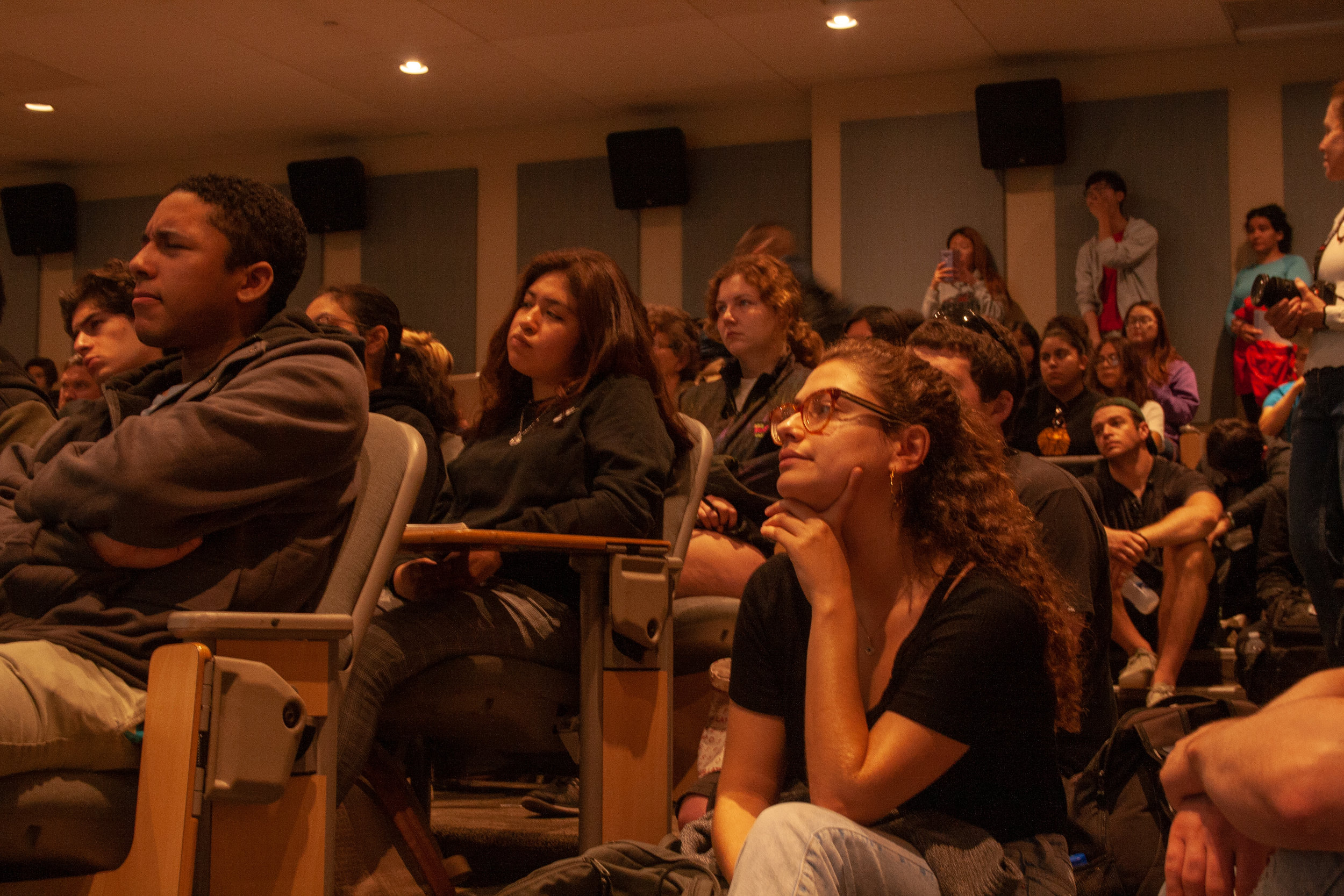 Santa Monica College students listen to guest speaker Jon Rynn’s lecture “How the New Green Deal Should Look Like”. This lecture took place at main campus Santa Monica College during environmental week, April 23, 2019. Santa Monica, Calif. (The Corsair/ Janet Ali)